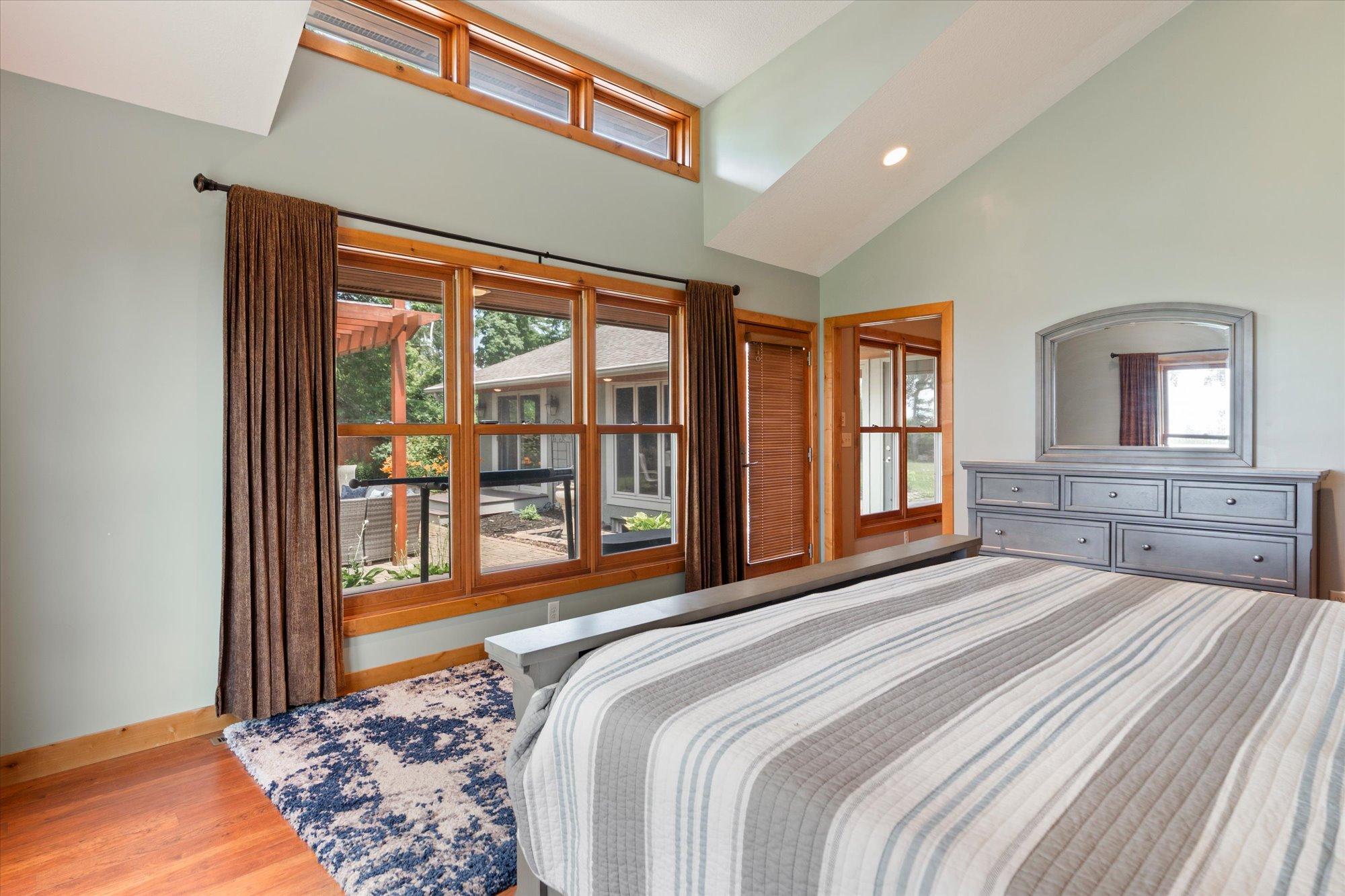 2015 single family home for sale at 22617 Hole In The Day Drive in Nisswa, MN — 4 bed, 4 bath (photo 16 of 36)