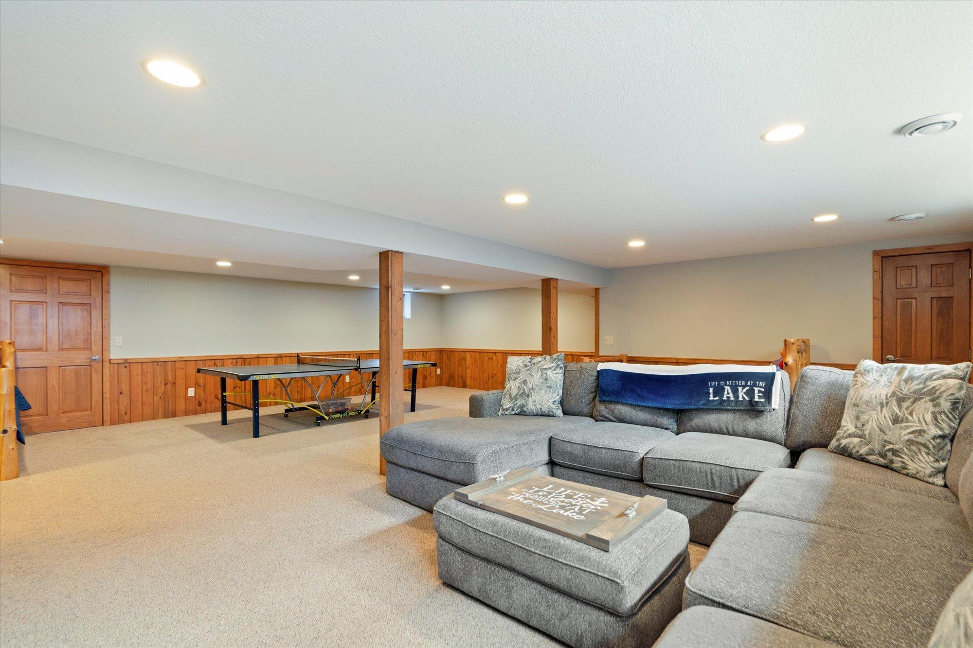 2015 single family home for sale at 22617 Hole In The Day Drive in Nisswa, MN — 4 bed, 4 bath (photo 24 of 36)