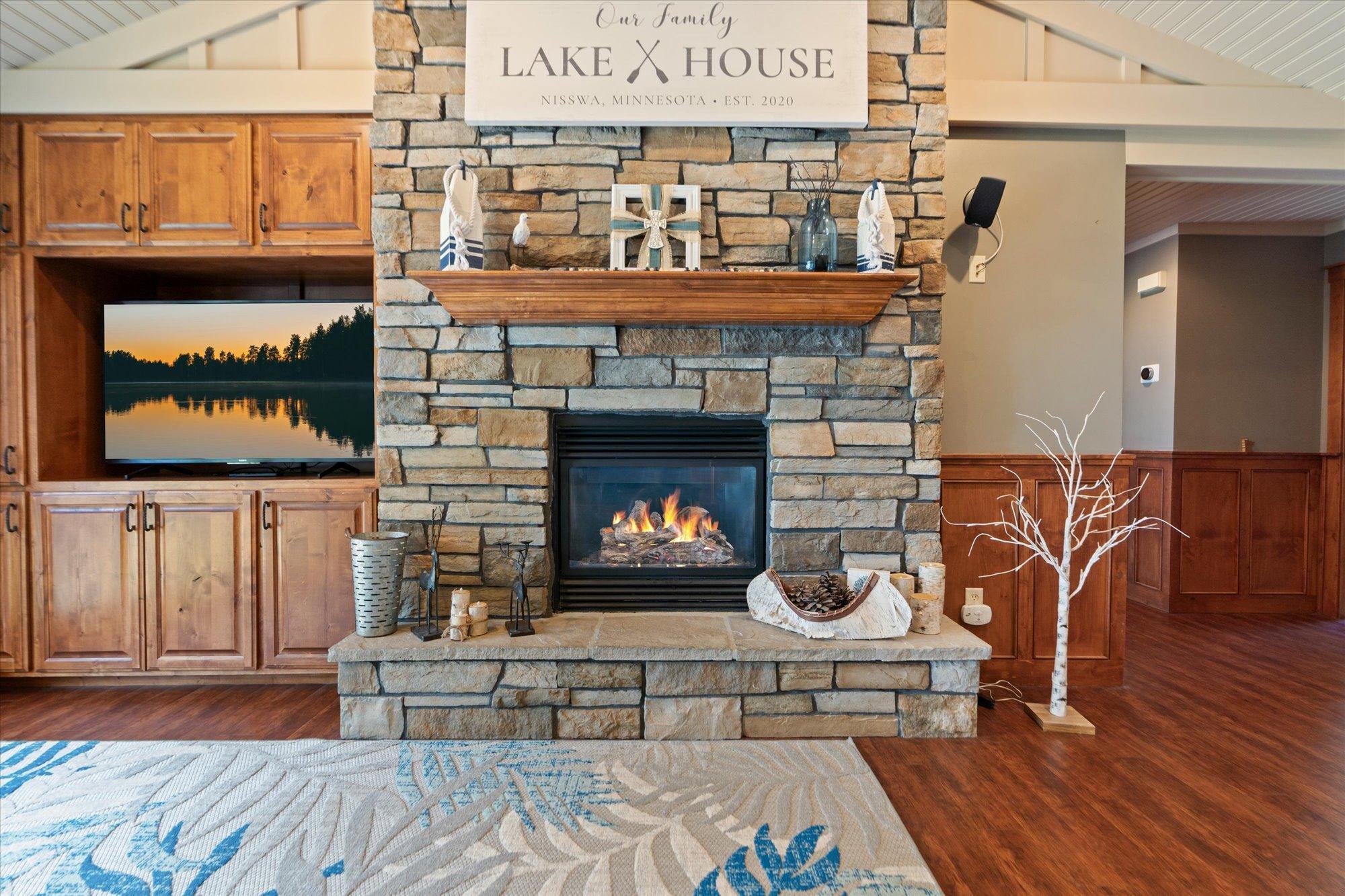 2015 single family home for sale at 22617 Hole In The Day Drive in Nisswa, MN — 4 bed, 4 bath (photo 10 of 36)