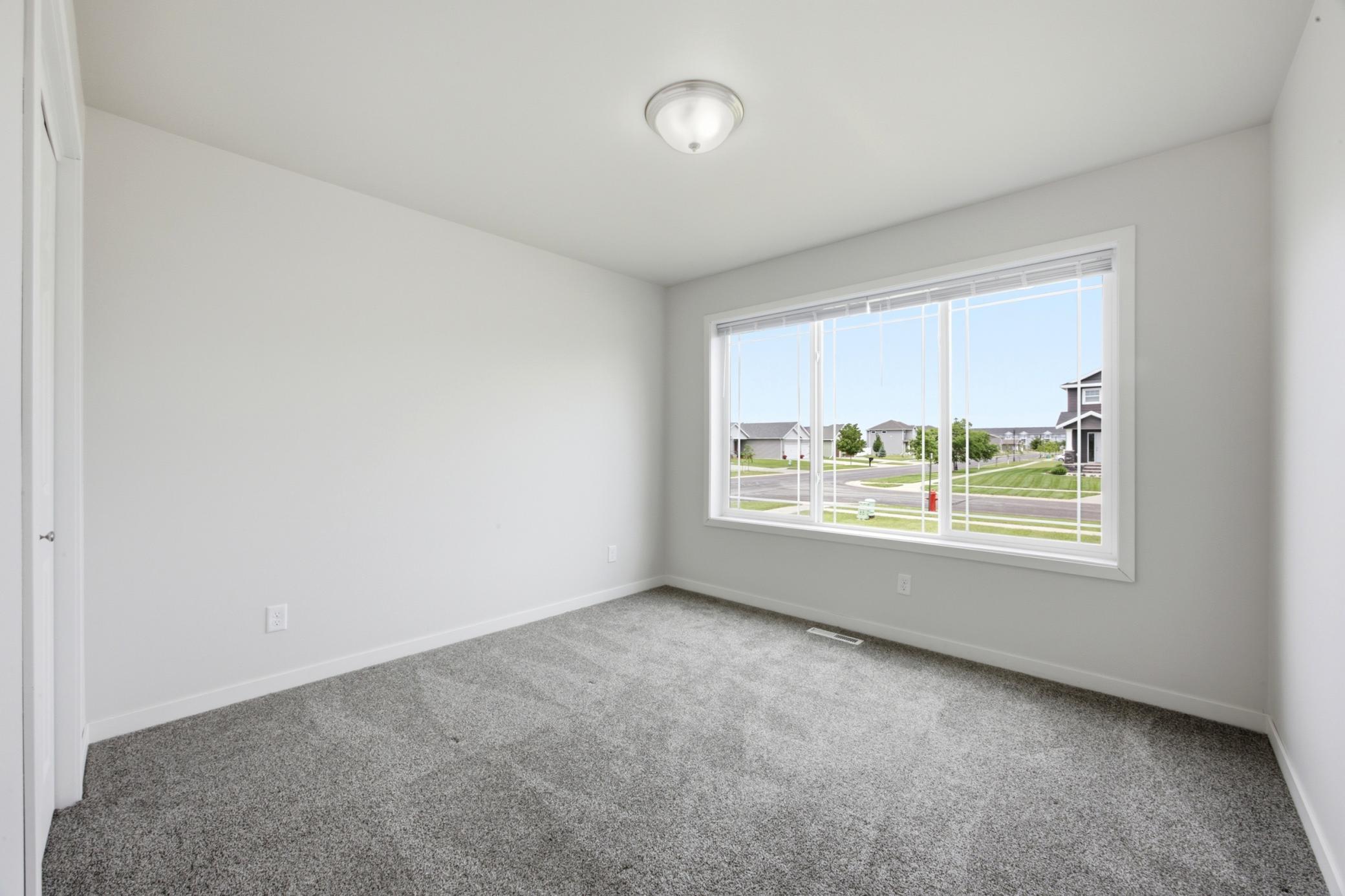 5486 Tyler Avenue S, Fargo ND 58104 - Photo 15 of 26