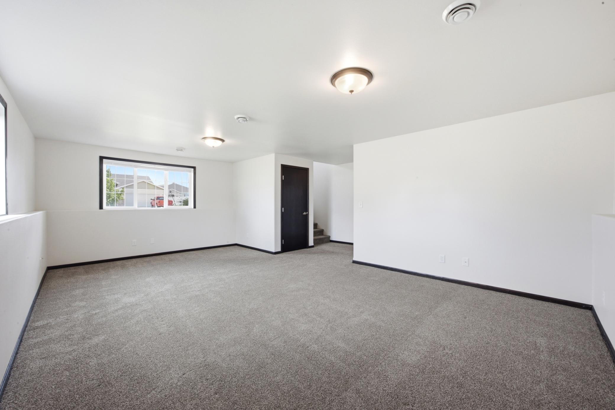 1210 30th Avenue W, West Fargo ND 58078 - Photo 16 of 24