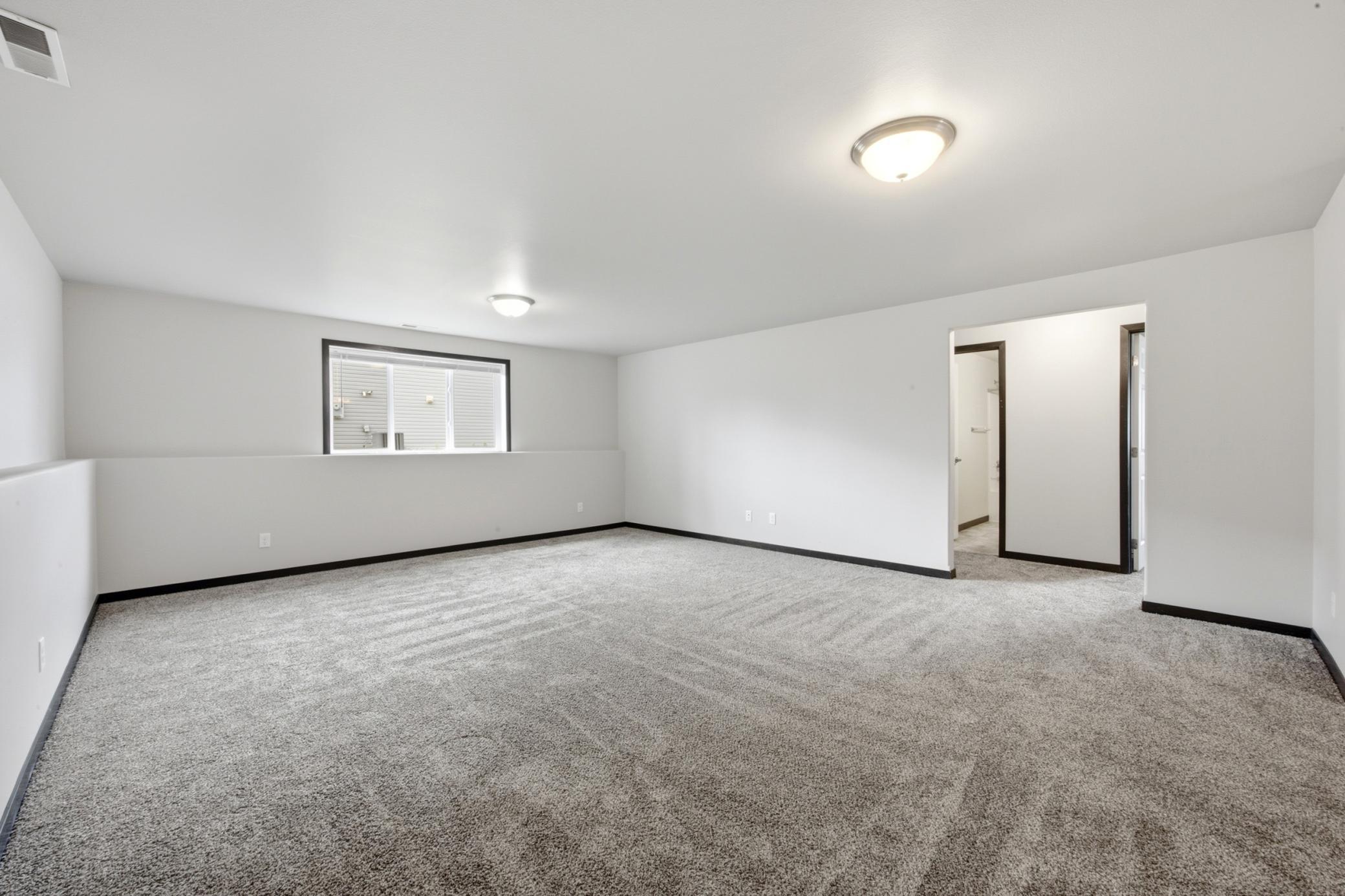 6073 Autumn Drive S, Fargo ND 58104 - Photo 15 of 24