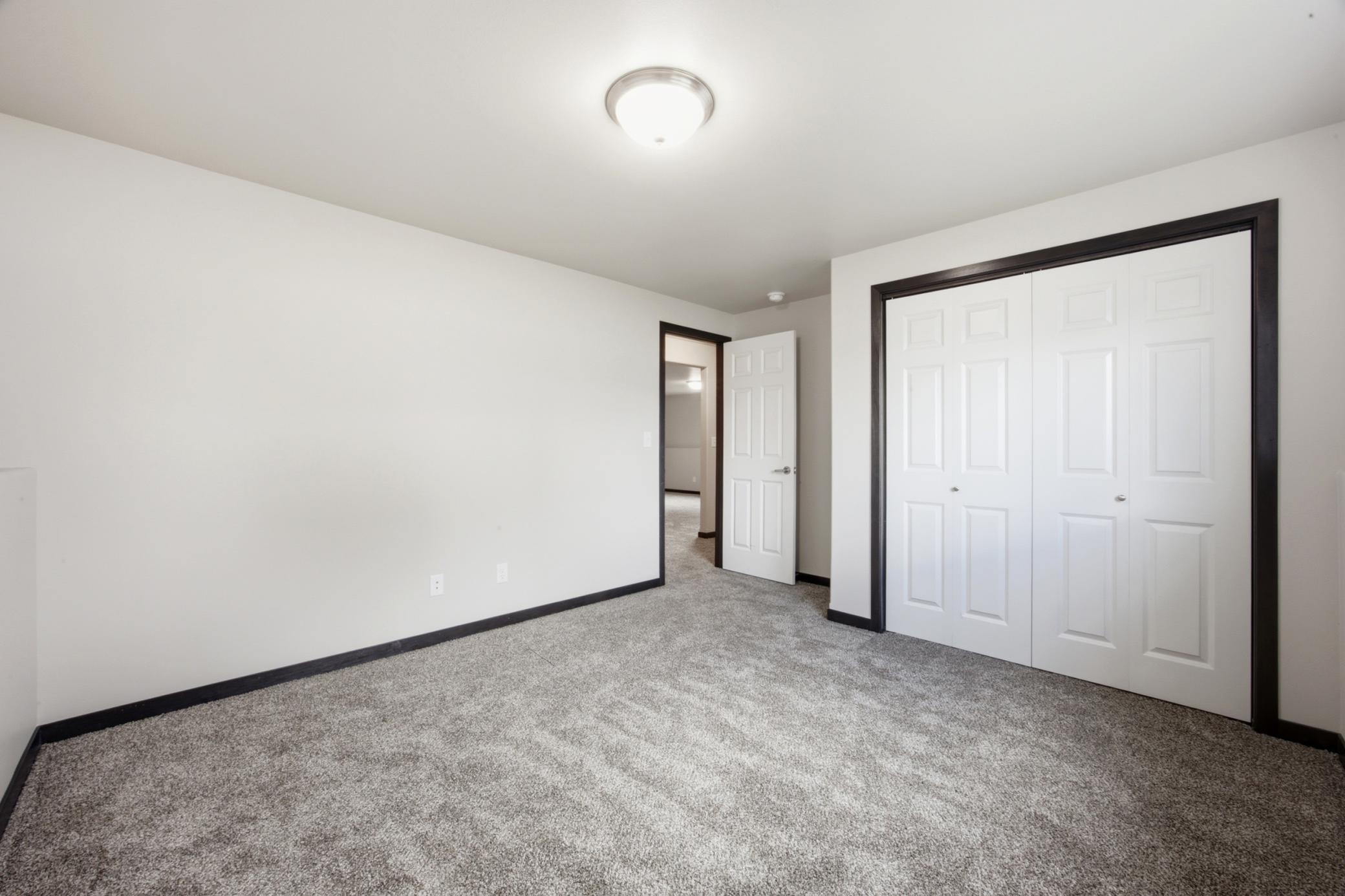 6073 Autumn Drive S, Fargo ND 58104 - Photo 18 of 24