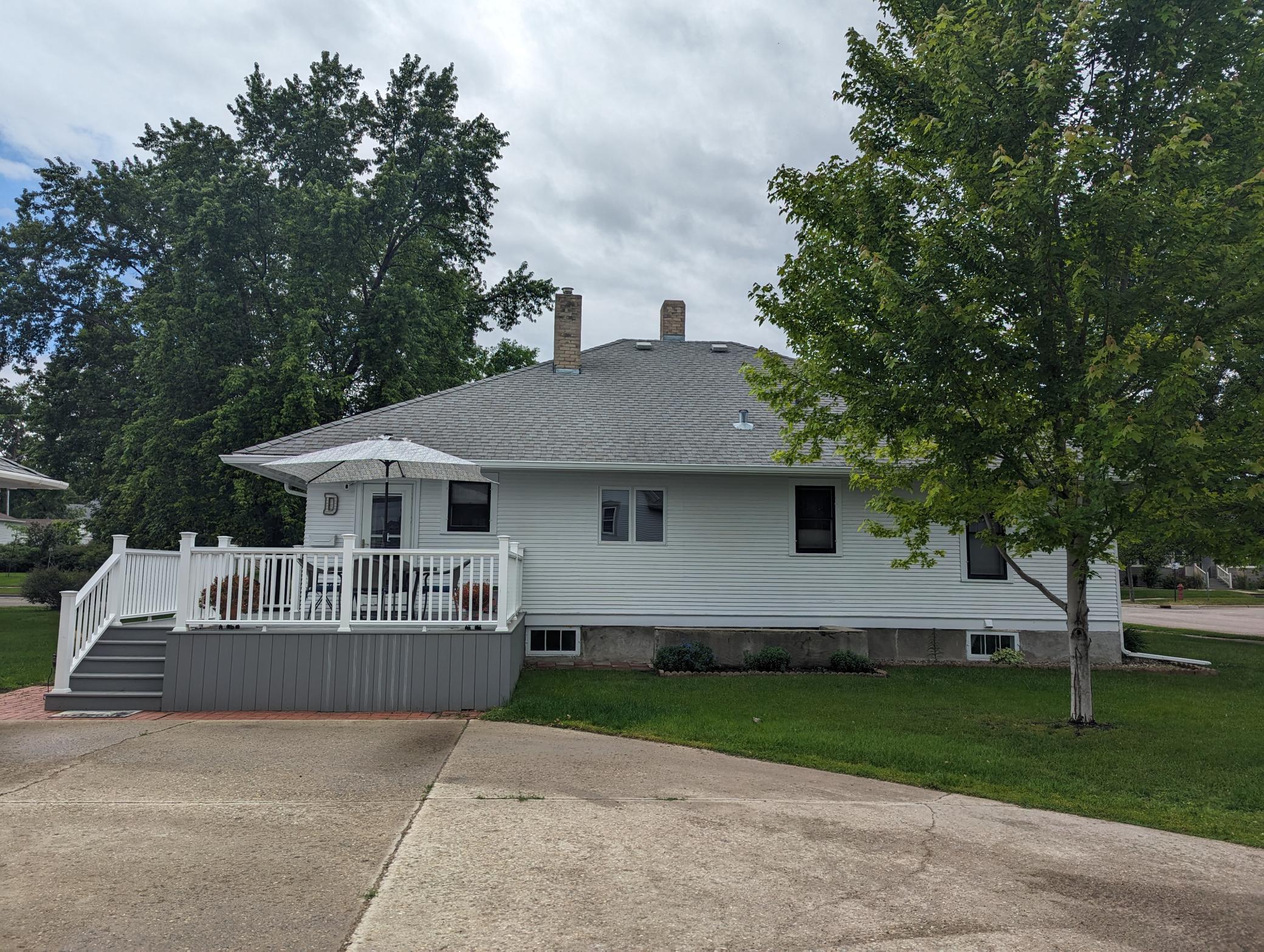 107 7th Avenue W, Lisbon ND 58054 - Photo 4 of 35