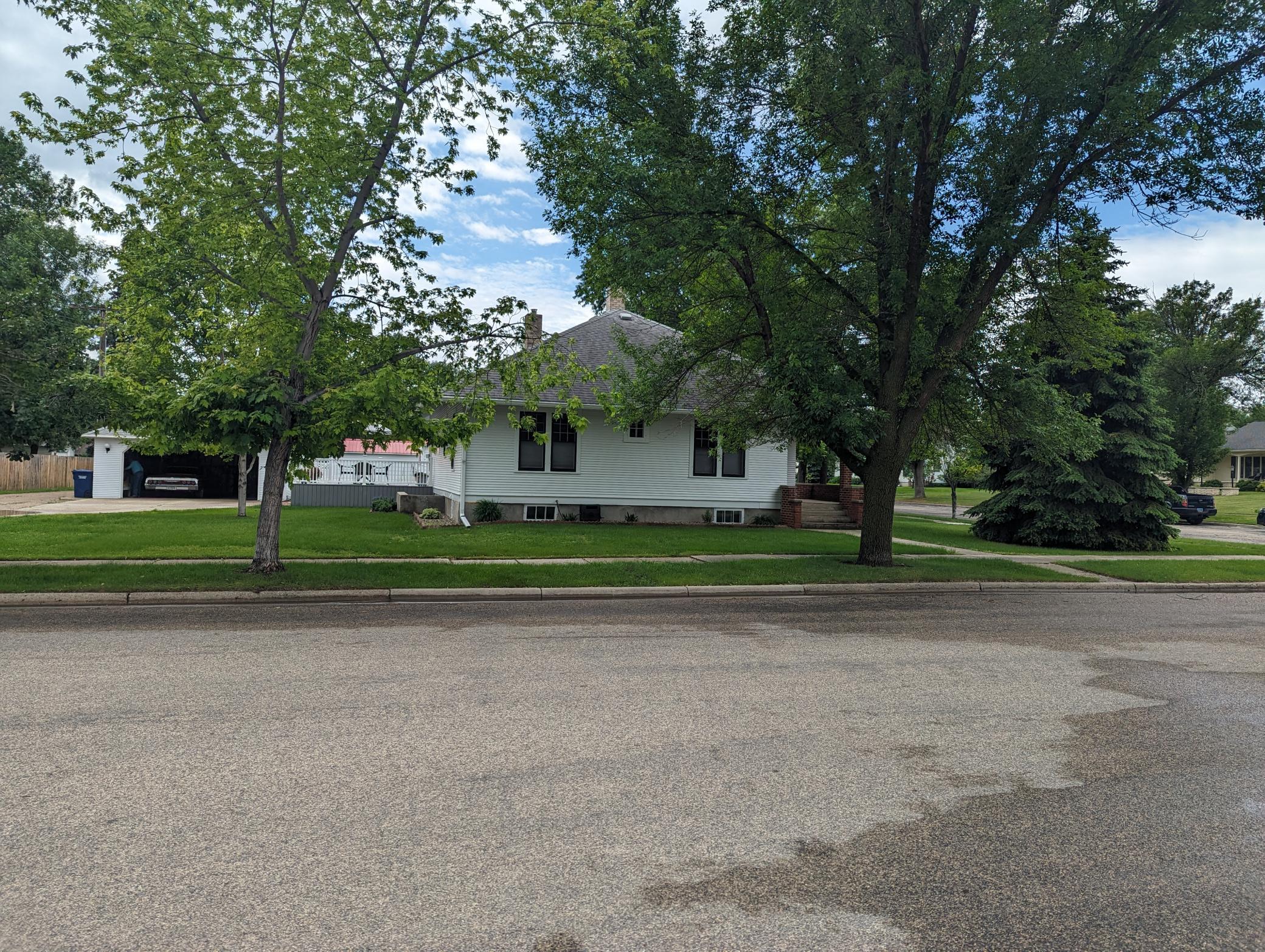 107 7th Avenue W, Lisbon ND 58054 - Photo 6 of 35