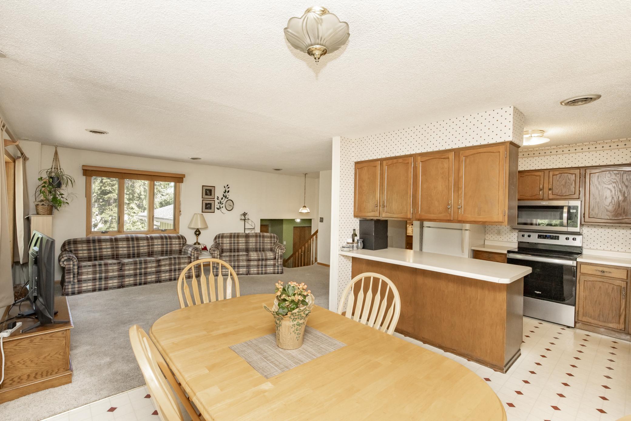 1108 62nd Avenue N, Moorhead MN 56560 - Photo 12 of 39