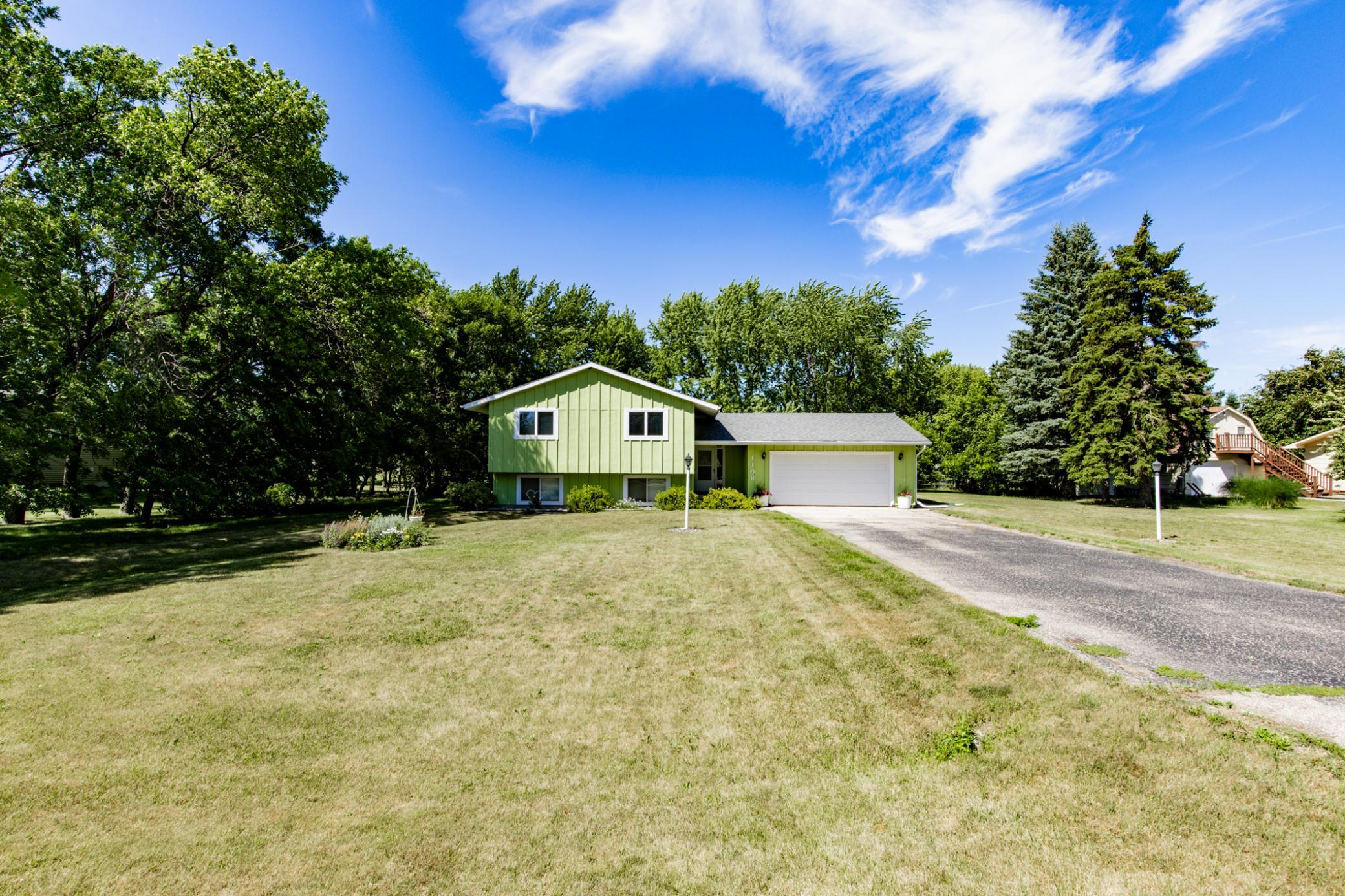 1108 62nd Avenue N, Moorhead MN 56560 - Photo 4 of 39