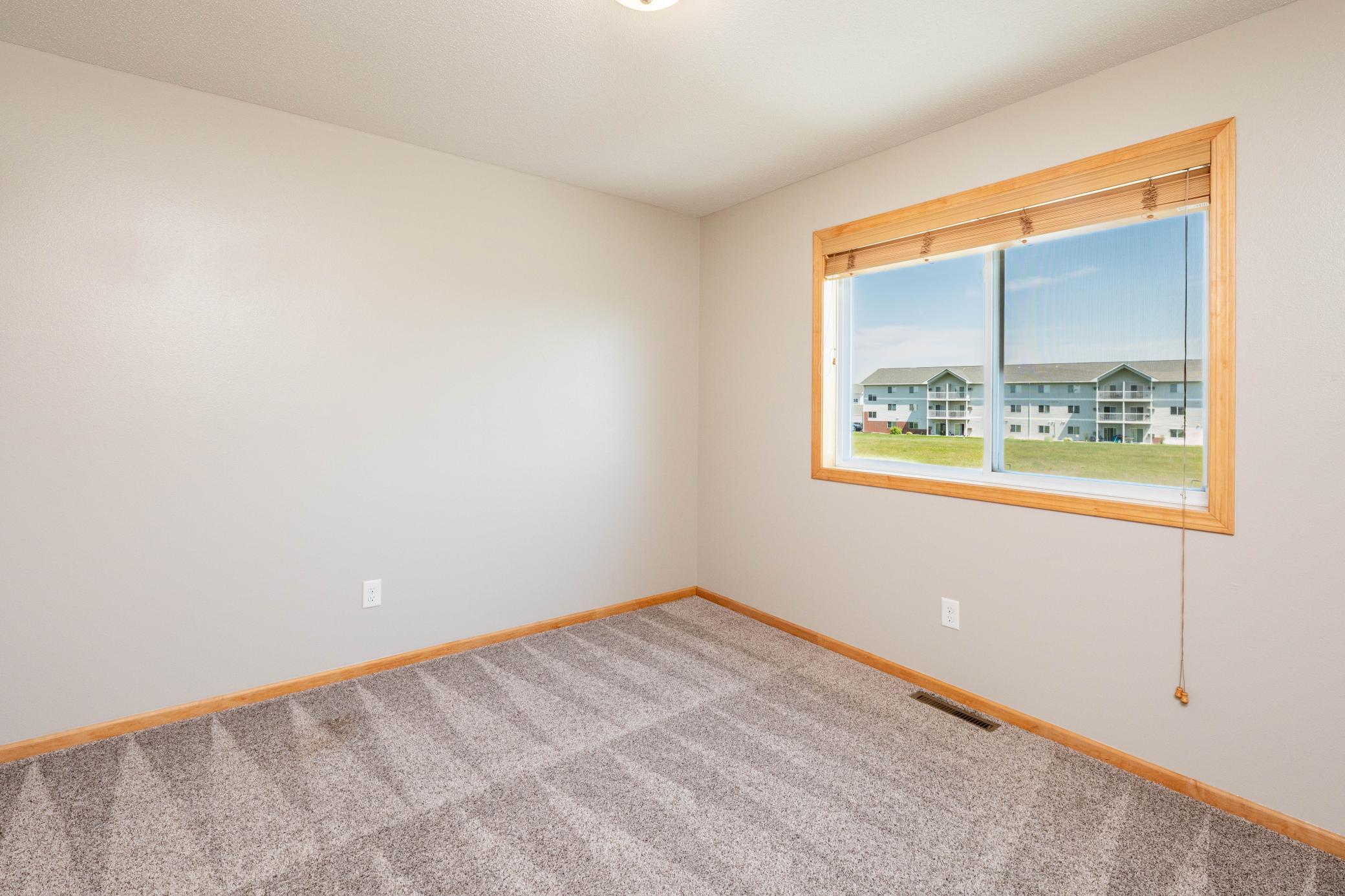 4280 Estate Drive S, Fargo ND 58104 - Photo 19 of 33