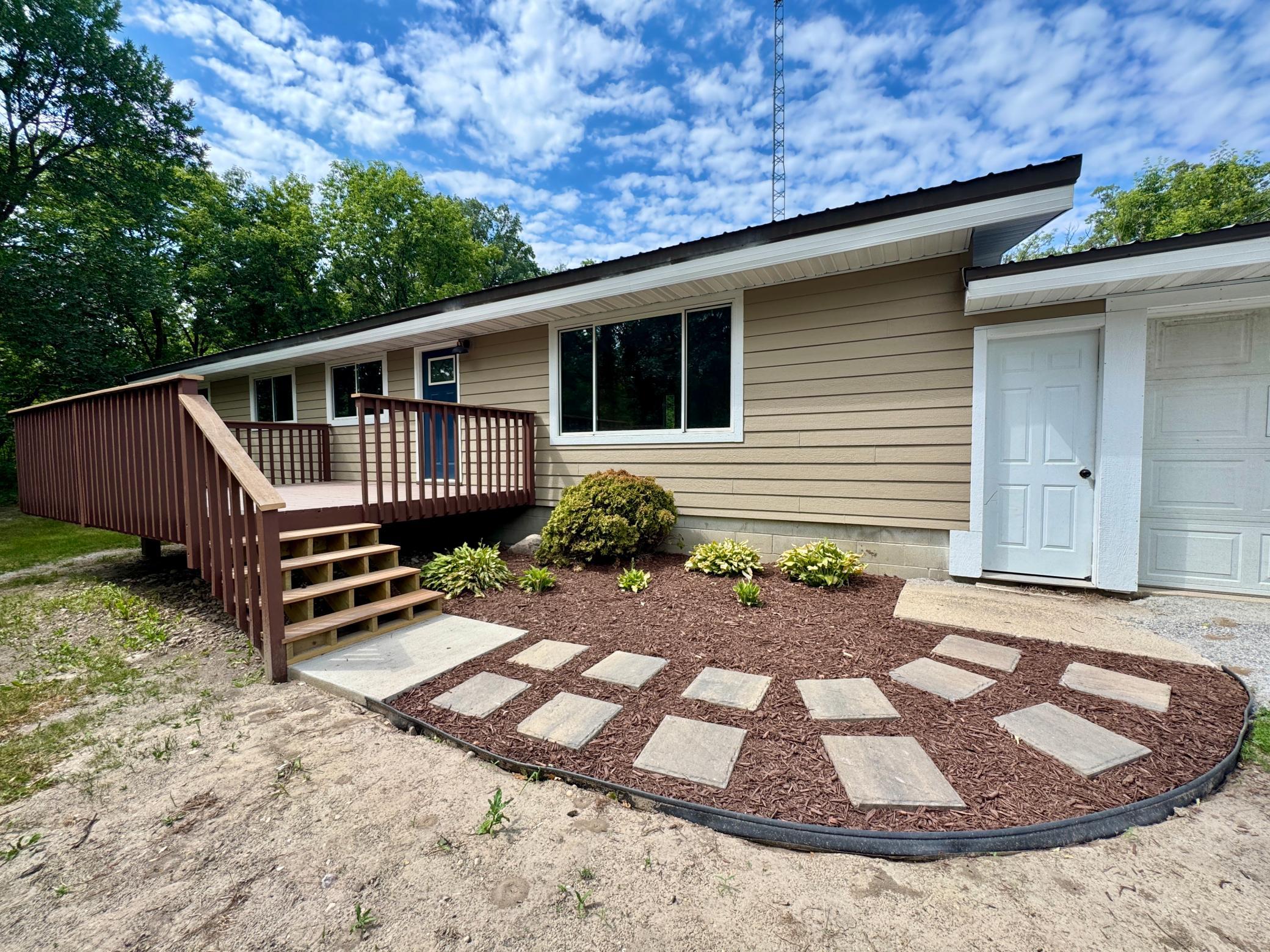 1972 single family home for sale at 42015 Mattson Island Road in Roseau, MN — 4 bed, 2 bath (photo 2 of 37)