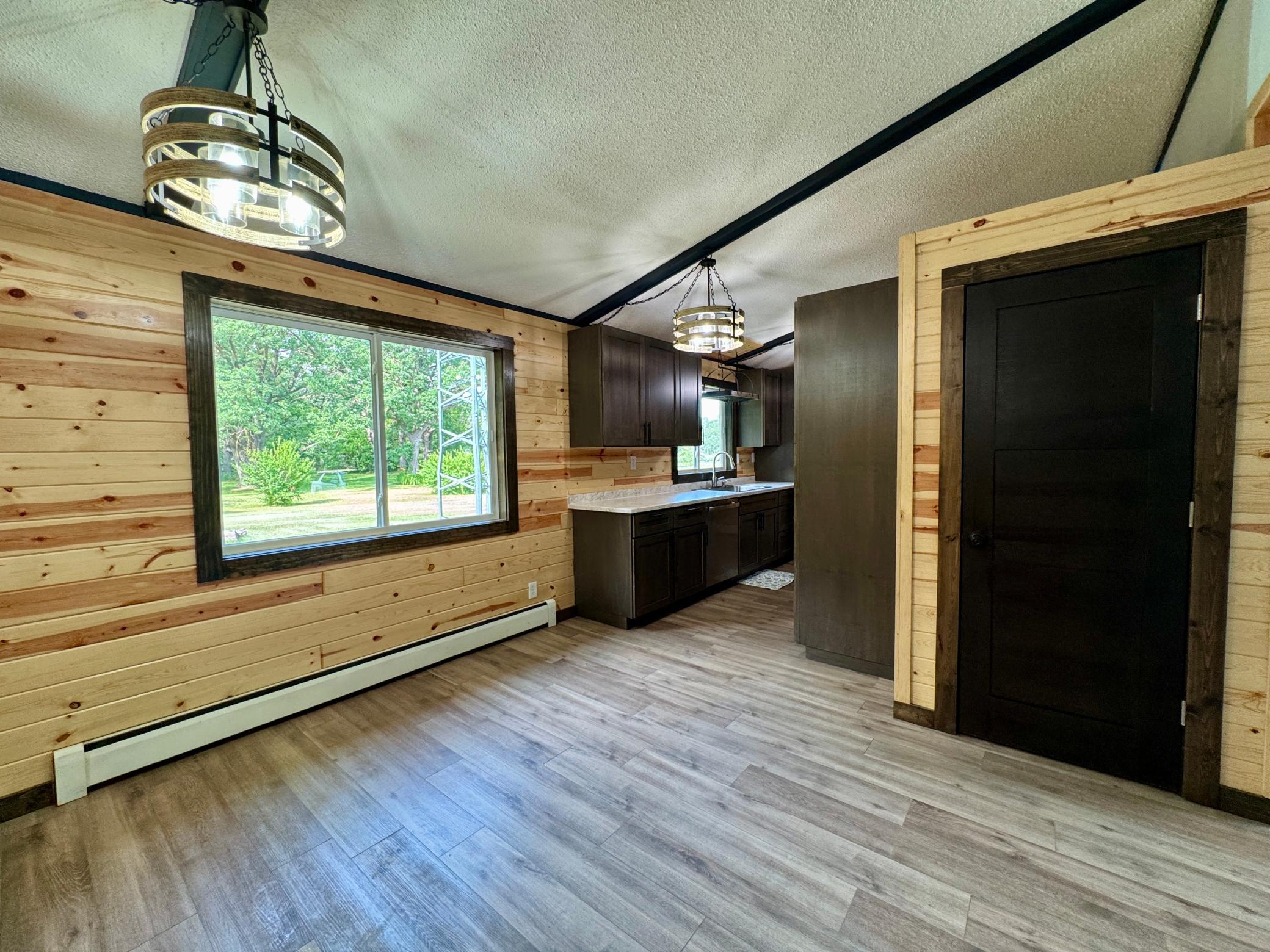 1972 single family home for sale at 42015 Mattson Island Road in Roseau, MN — 4 bed, 2 bath (photo 8 of 37)