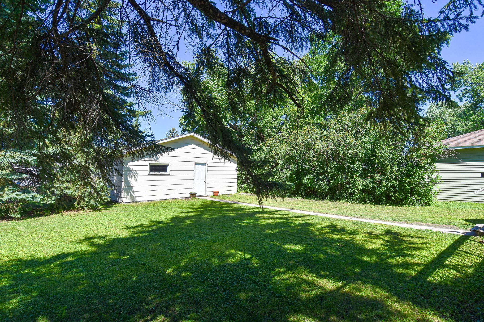313 State Avenue N, Thief River Falls MN 56701 - Photo 30 of 31