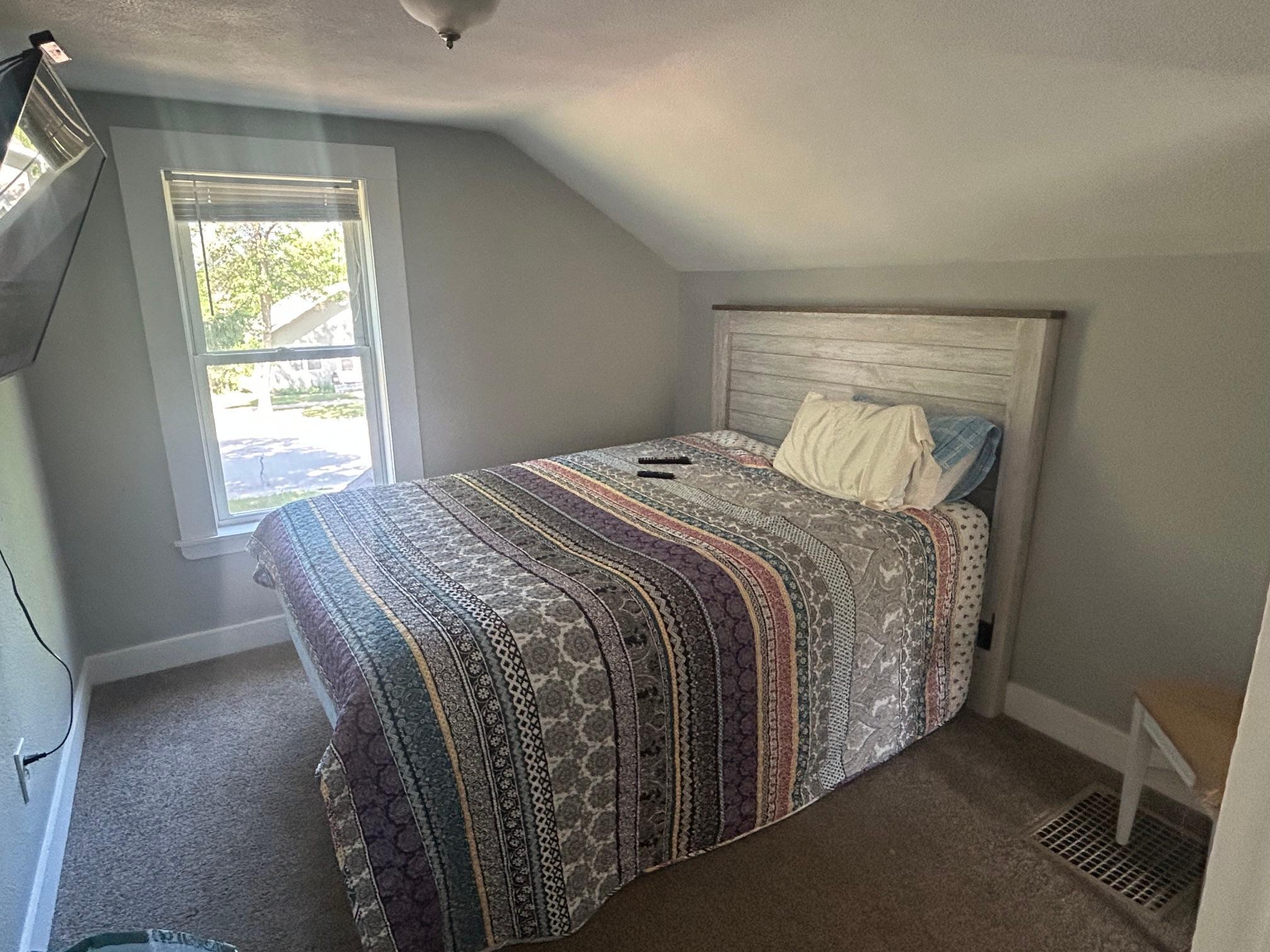 1999 single family home for sale at 118 SE 3rd Avenue in Grand Rapids, MN — 4 bed, 2 bath (photo 12 of 13)