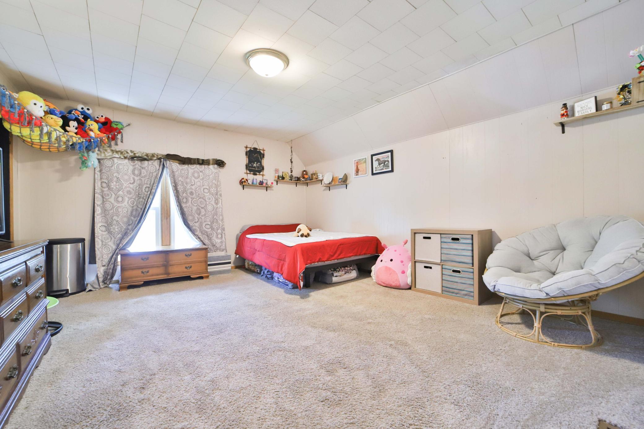 403 8th Street NE, Staples MN 56479 - Photo 12 of 41