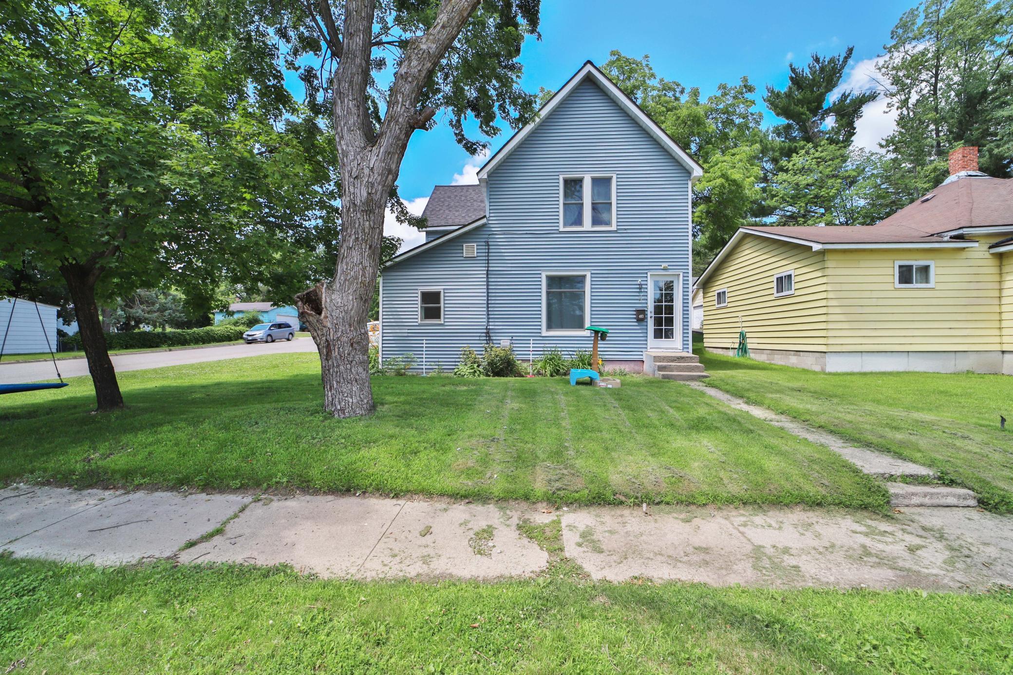 403 8th Street NE, Staples MN 56479 - Photo 35 of 41