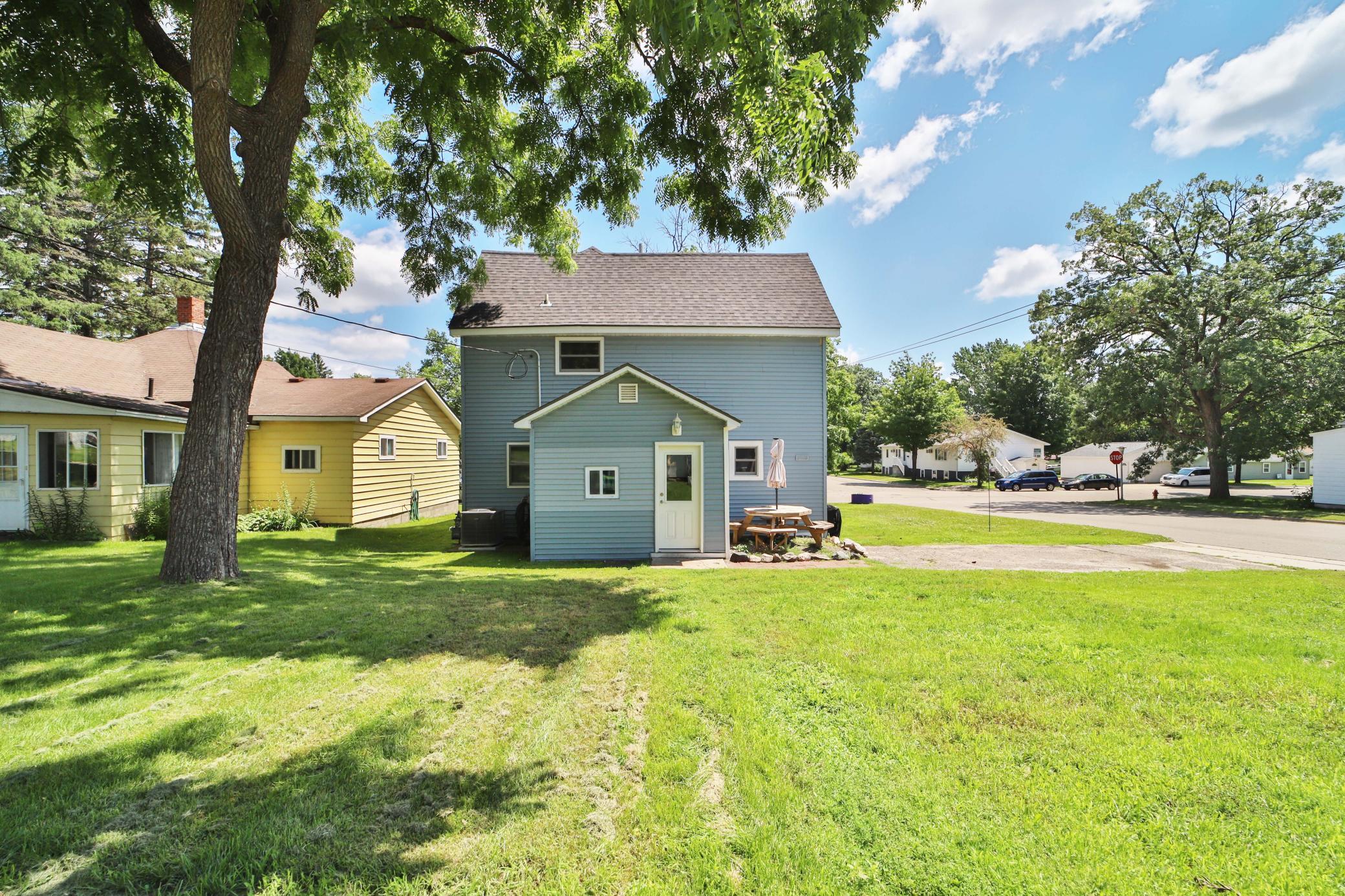 403 8th Street NE, Staples MN 56479 - Photo 37 of 41