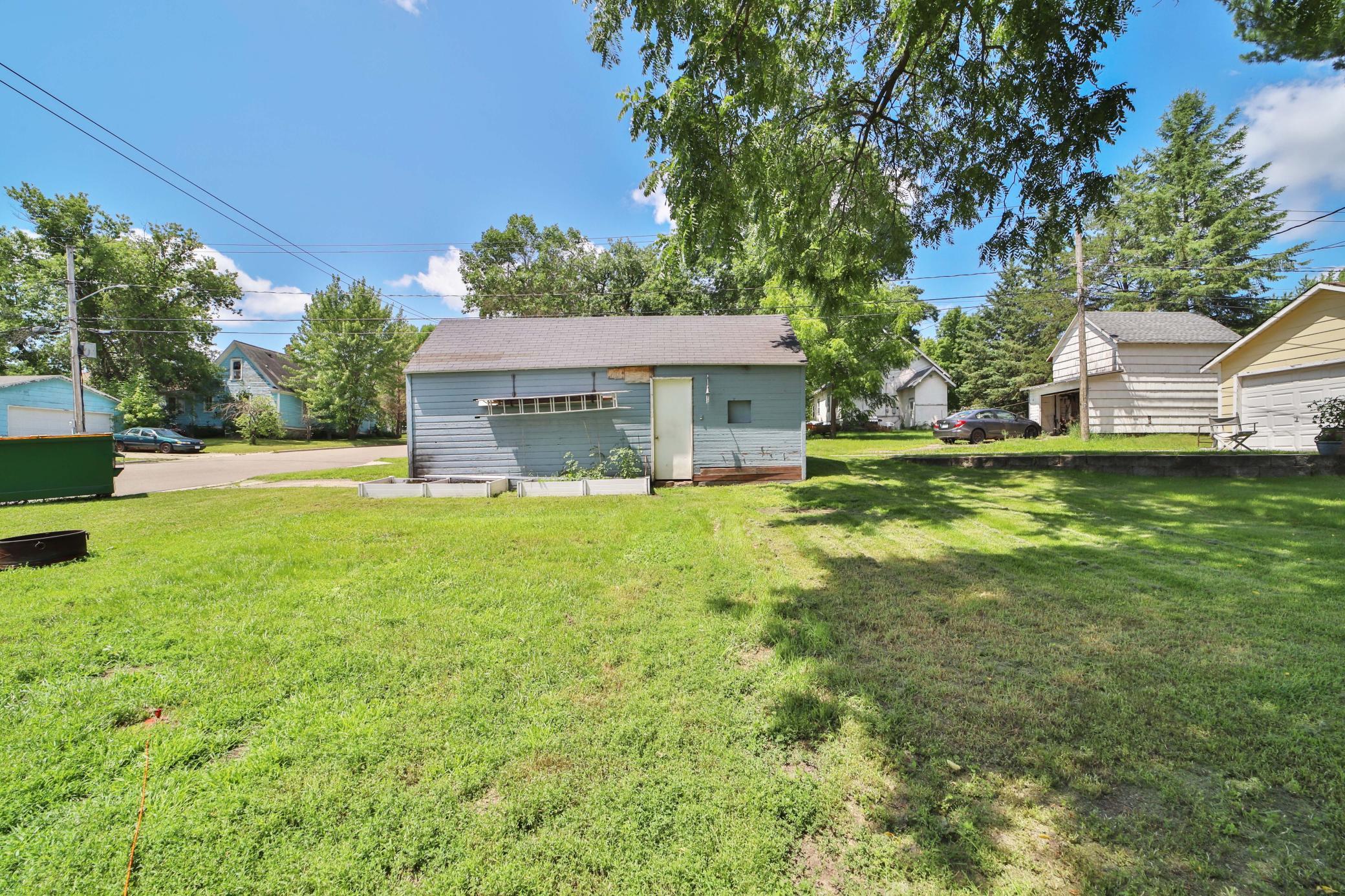 403 8th Street NE, Staples MN 56479 - Photo 39 of 41