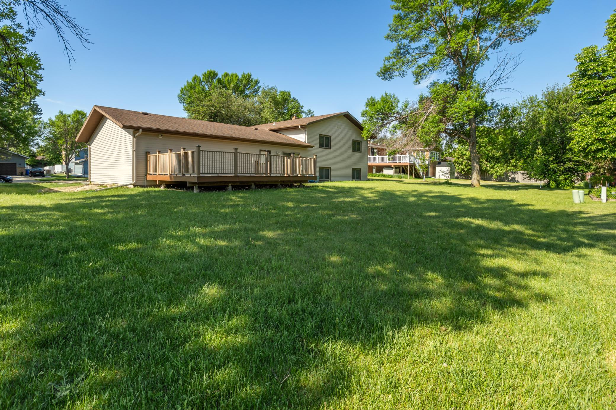 1907 25 1/2 Avenue S, Fargo ND 58103 - Photo 40 of 46