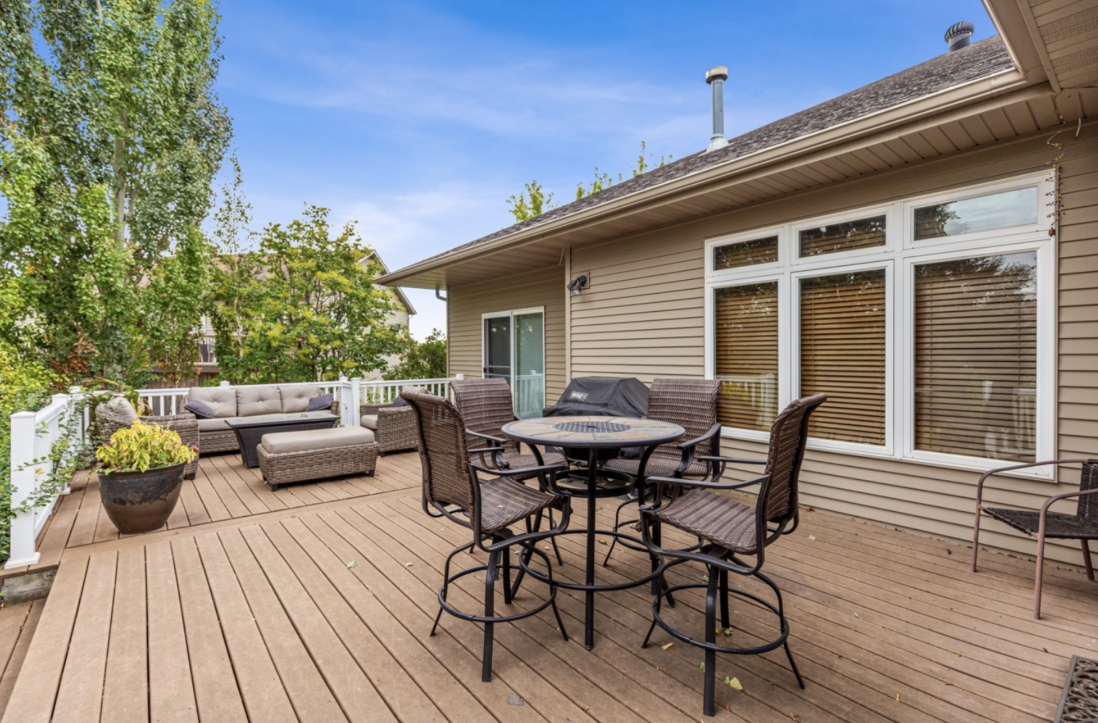 2003 single family home for sale at 868 32nd Street S in Moorhead, MN — 4 bed, 3 bath (photo 11 of 68)