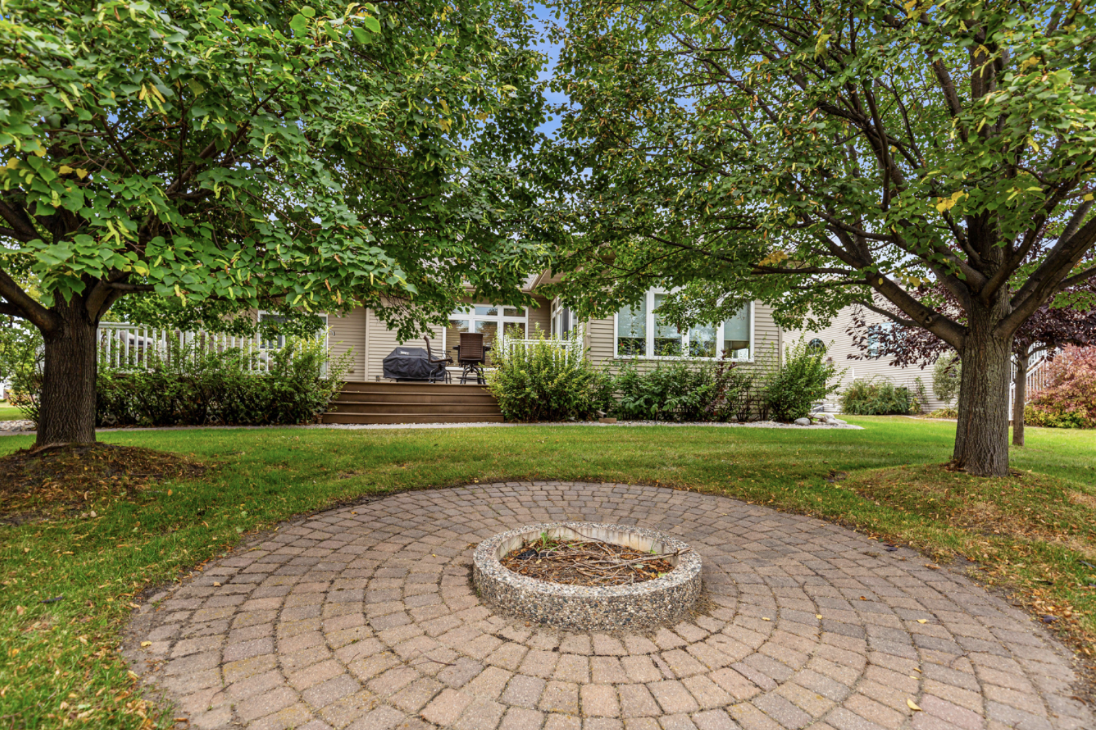 2003 single family home for sale at 868 32nd Street S in Moorhead, MN — 4 bed, 3 bath (photo 7 of 68)
