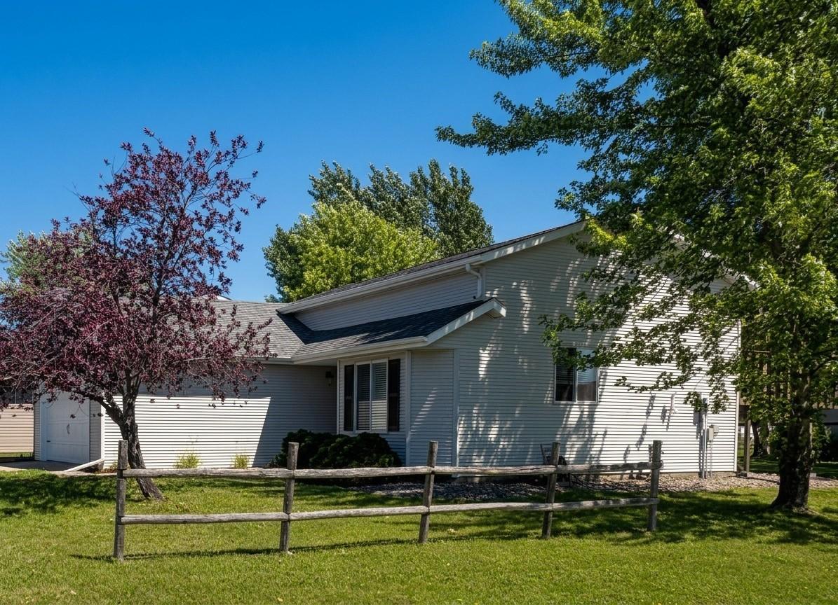3701 29th Avenue S, Moorhead MN 56560 - Photo 4 of 50