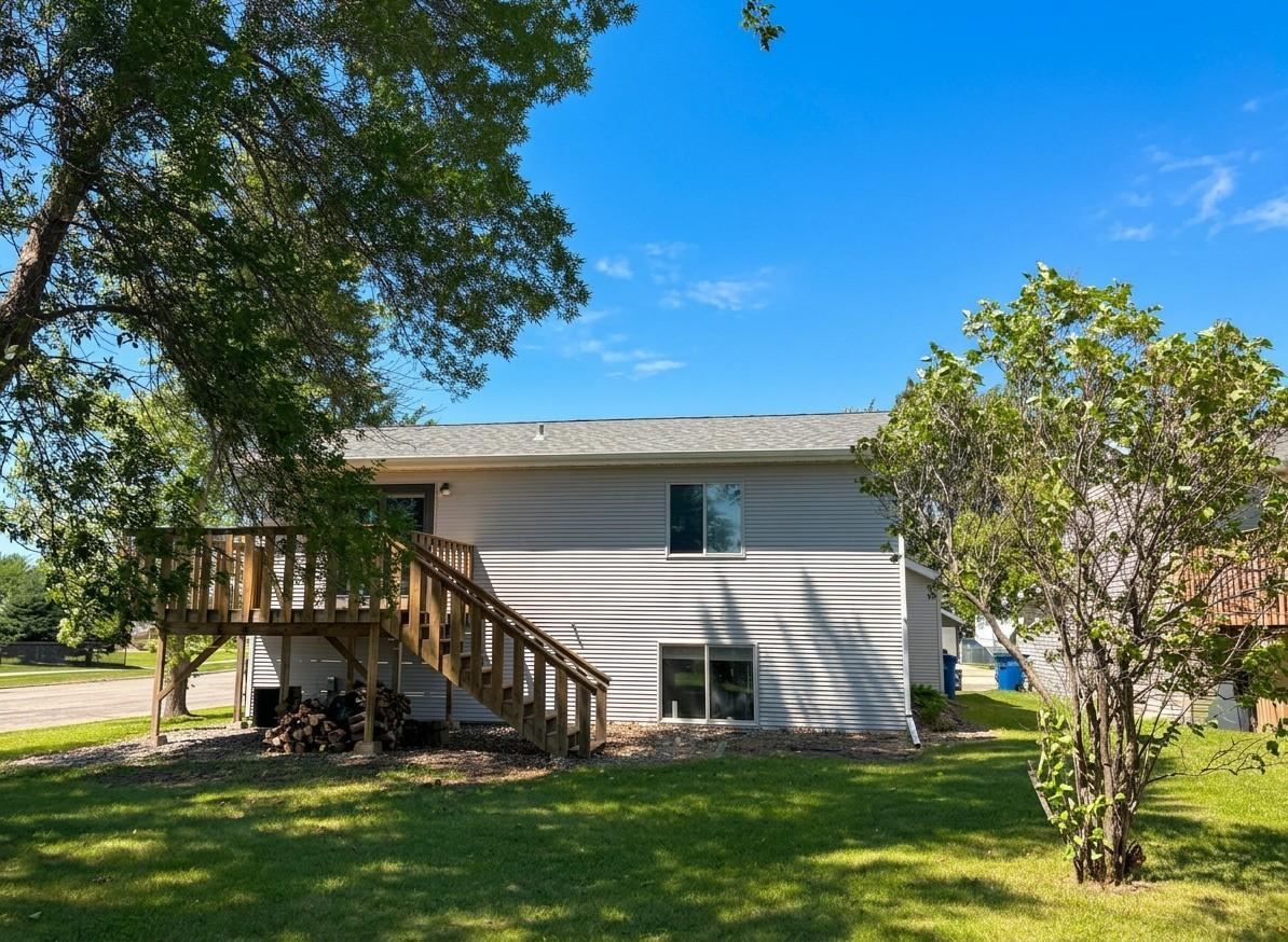 3701 29th Avenue S, Moorhead MN 56560 - Photo 7 of 50