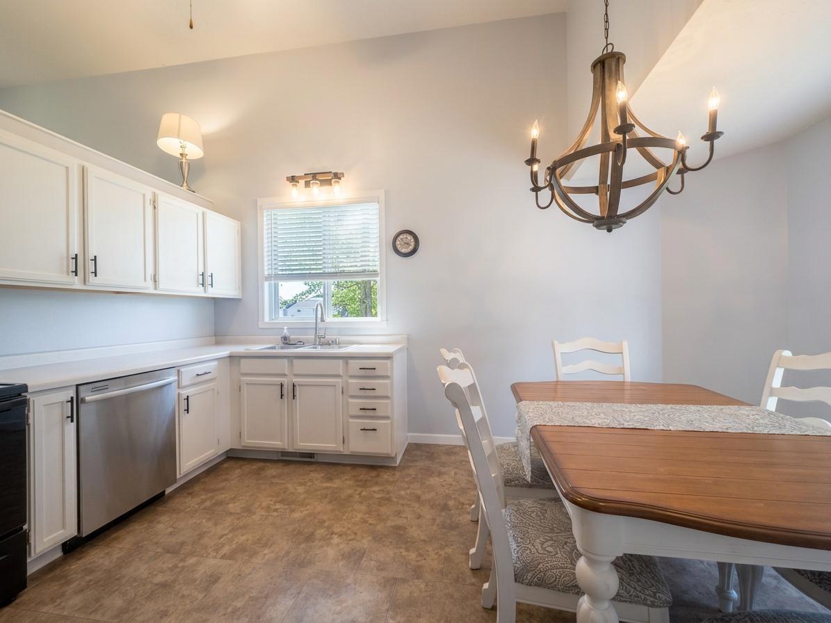 3701 29th Avenue S, Moorhead MN 56560 - Photo 10 of 50