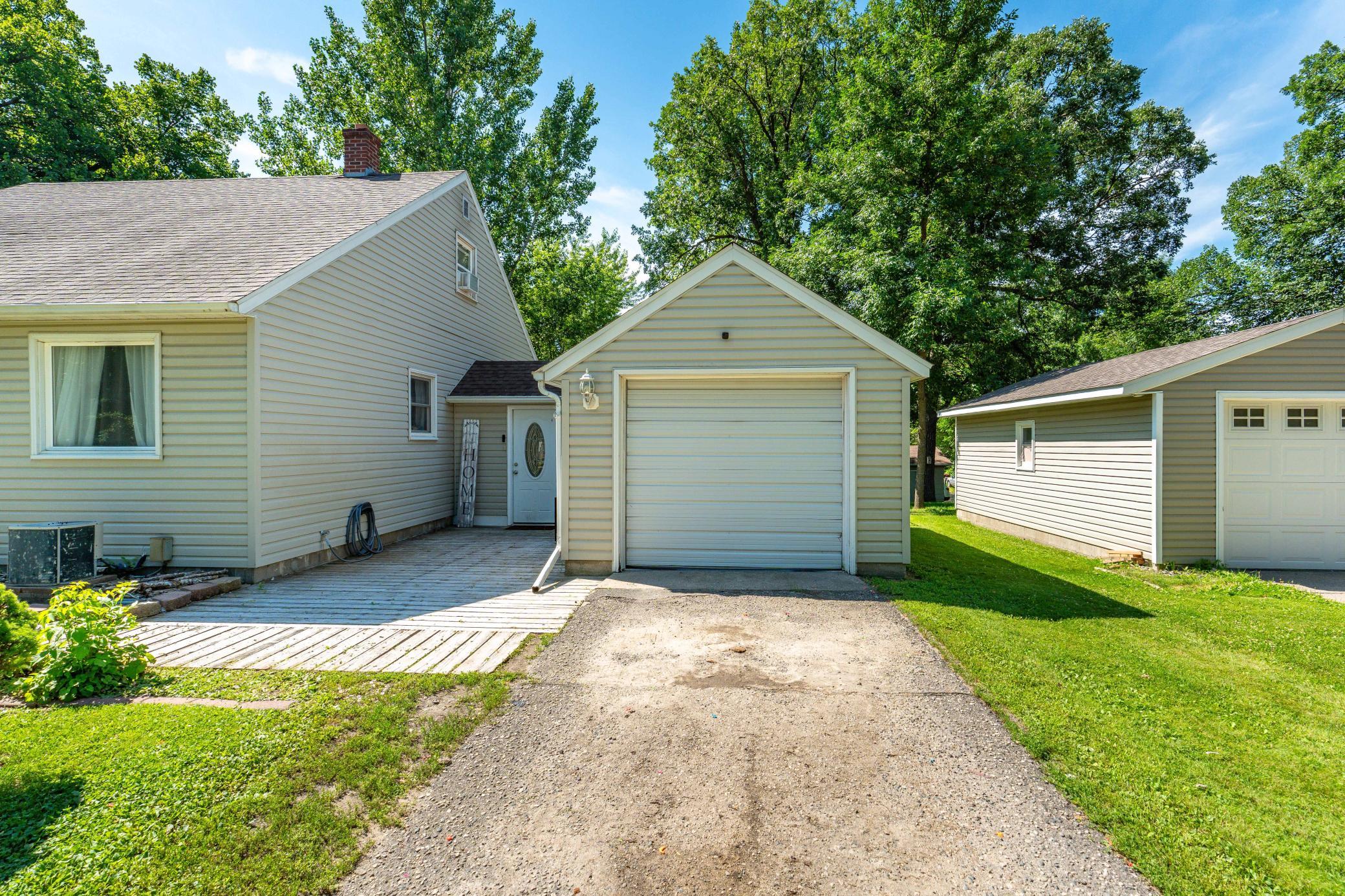 504 1st Avenue SE, Pelican Rapids MN 56572 - Photo 3 of 54