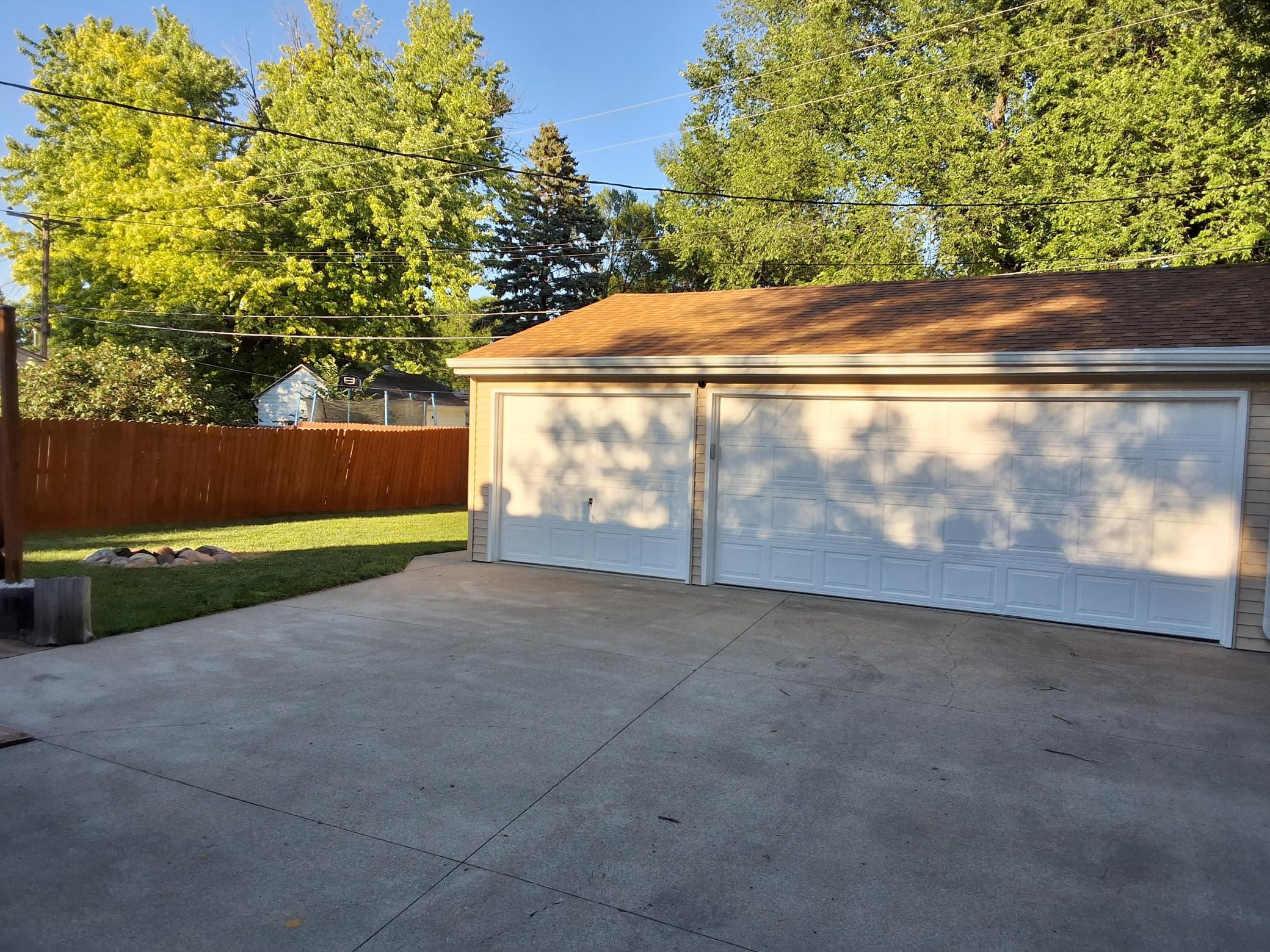918 21st Street S, Fargo ND 58103 - Photo 4 of 20