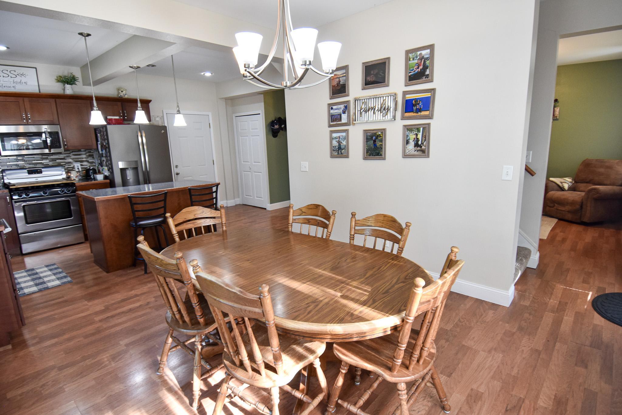 704 Tindolph Avenue S, Thief River Falls MN 56701 - Photo 13 of 45