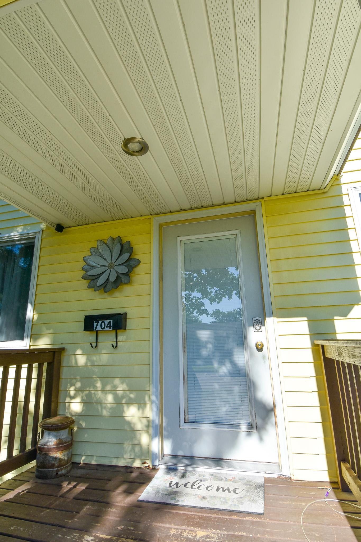 704 Tindolph Avenue S, Thief River Falls MN 56701 - Photo 4 of 45