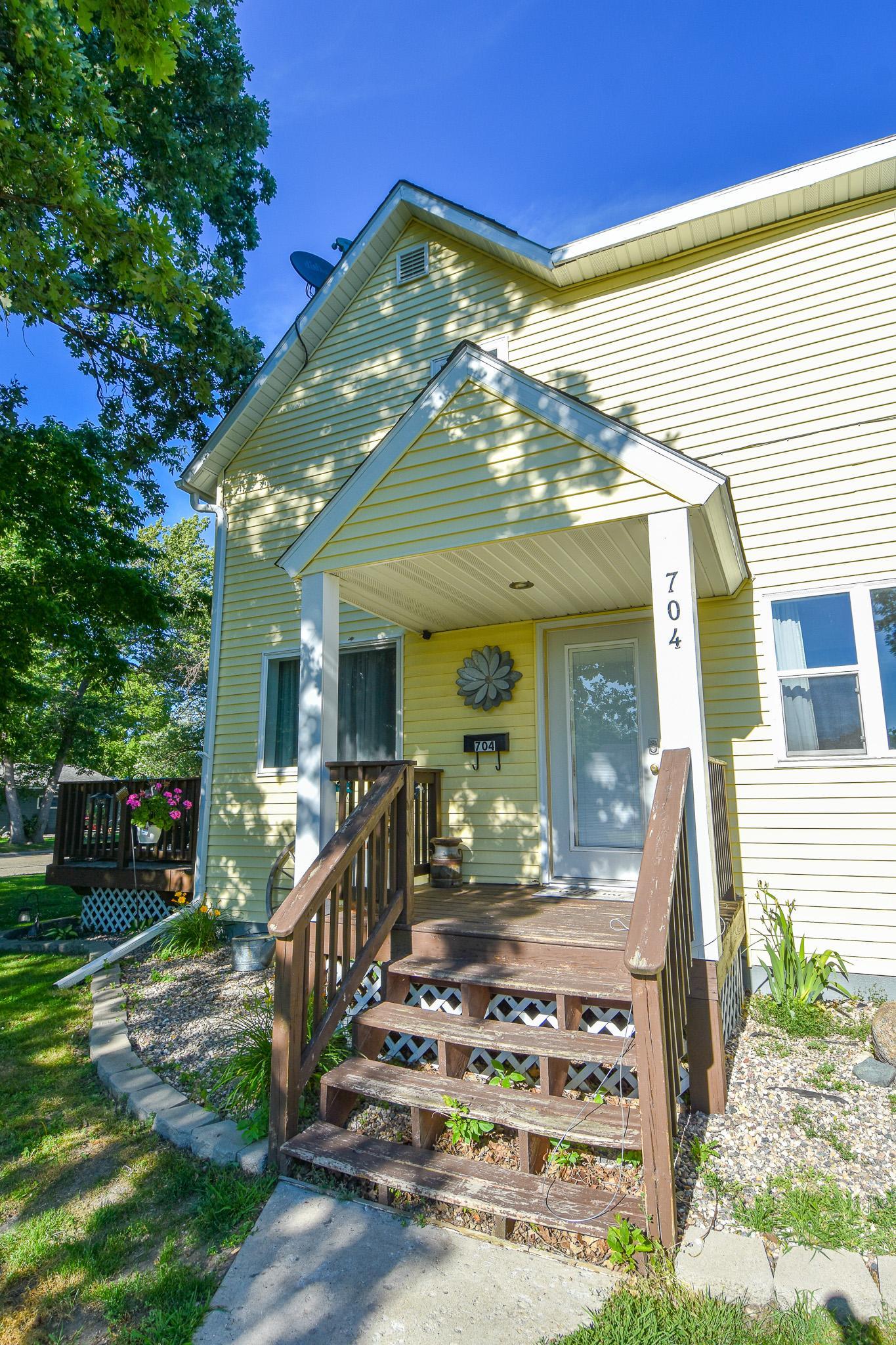704 Tindolph Avenue S, Thief River Falls MN 56701 - Photo 5 of 45