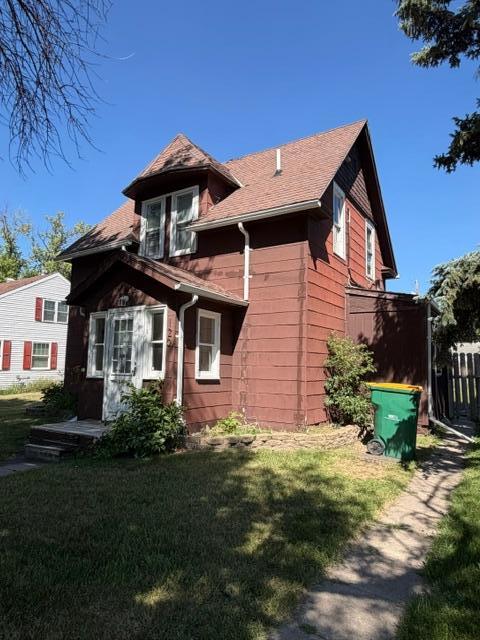 120 4th Avenue SE, Mayville ND 58257 - Photo 2 of 36