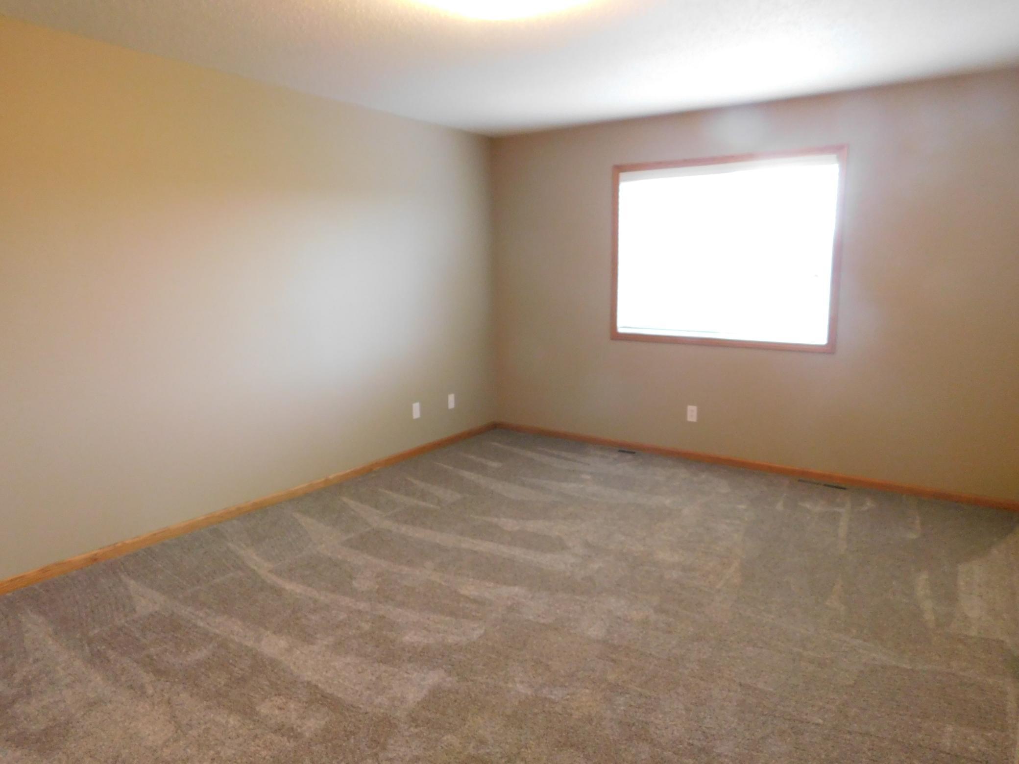 840 Lakeridge Place, West Fargo ND 58078 - Photo 19 of 37