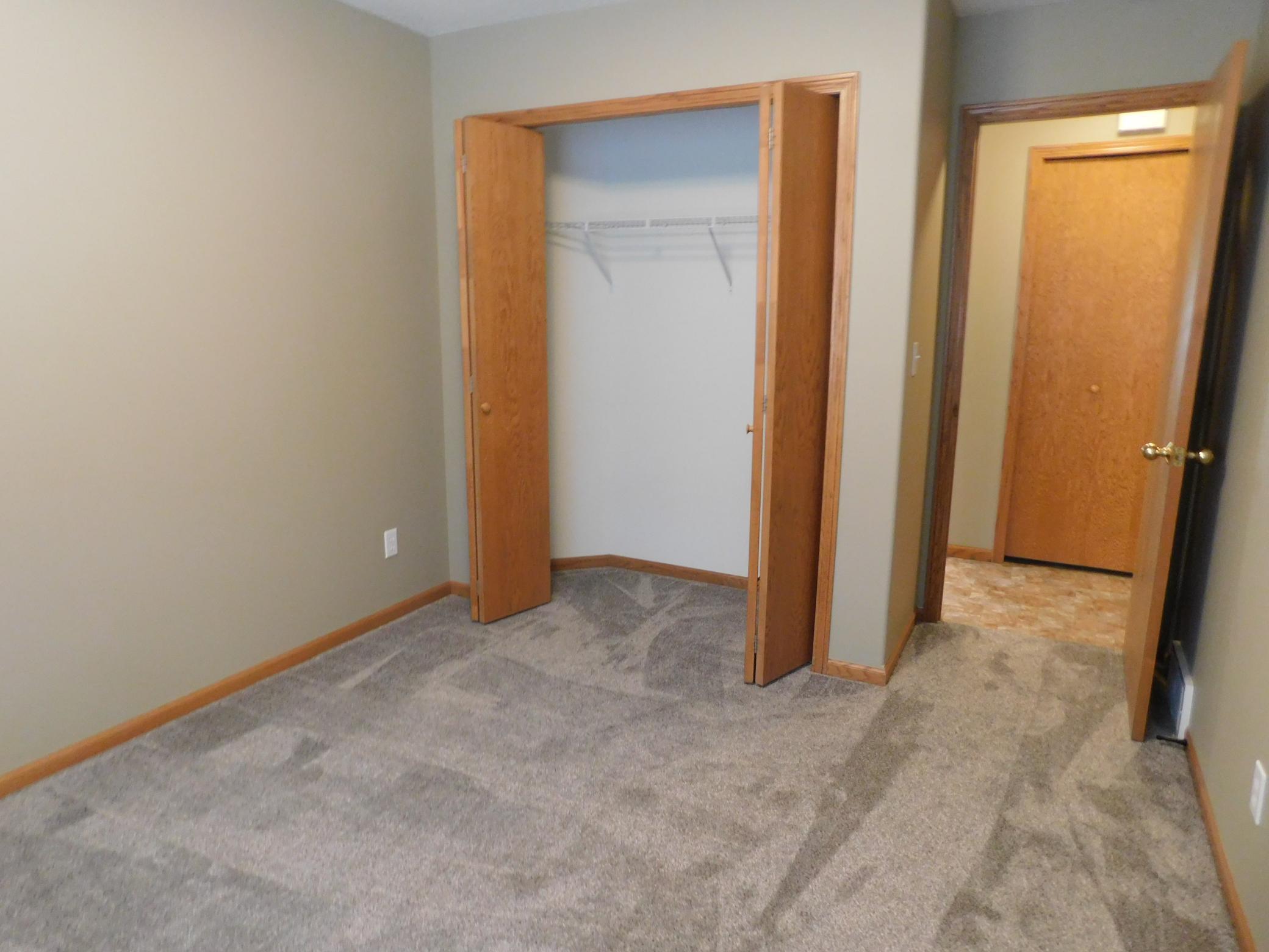 840 Lakeridge Place, West Fargo ND 58078 - Photo 25 of 37