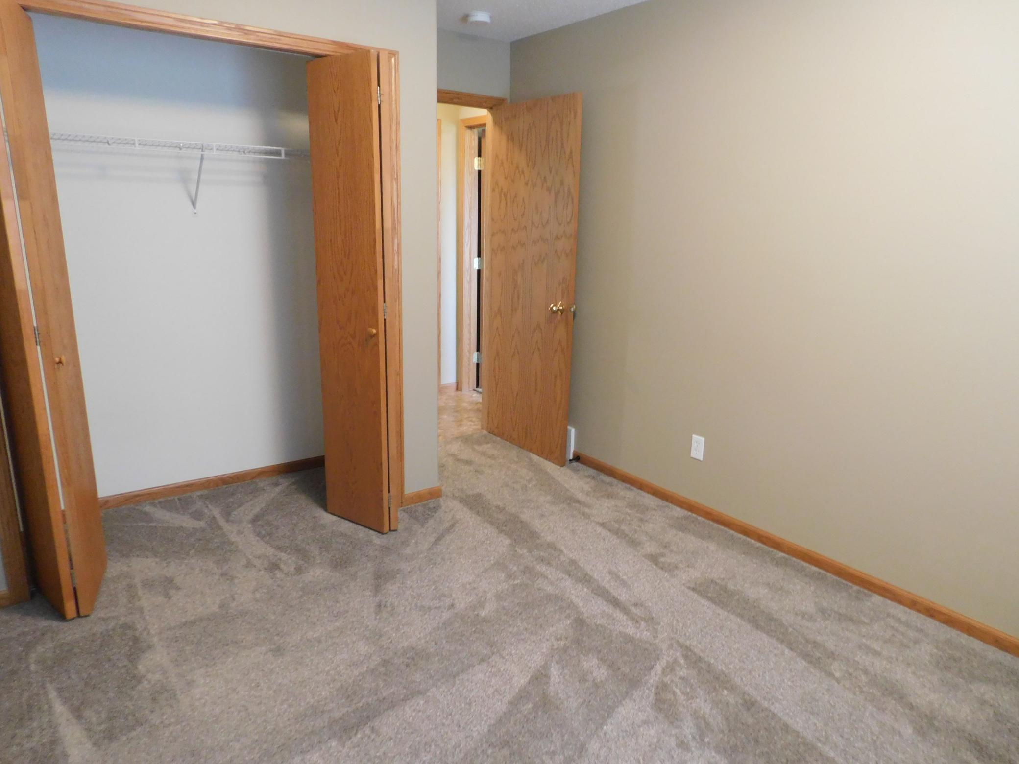 840 Lakeridge Place, West Fargo ND 58078 - Photo 26 of 37