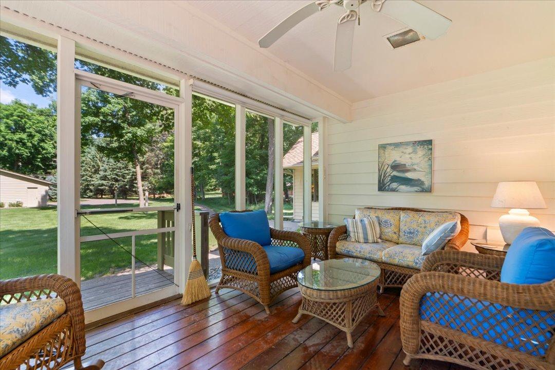 1985 single family home for sale at 8882 Interlachen Road in Lake Shore, MN — 3 bed, 3 bath (photo 40 of 66)