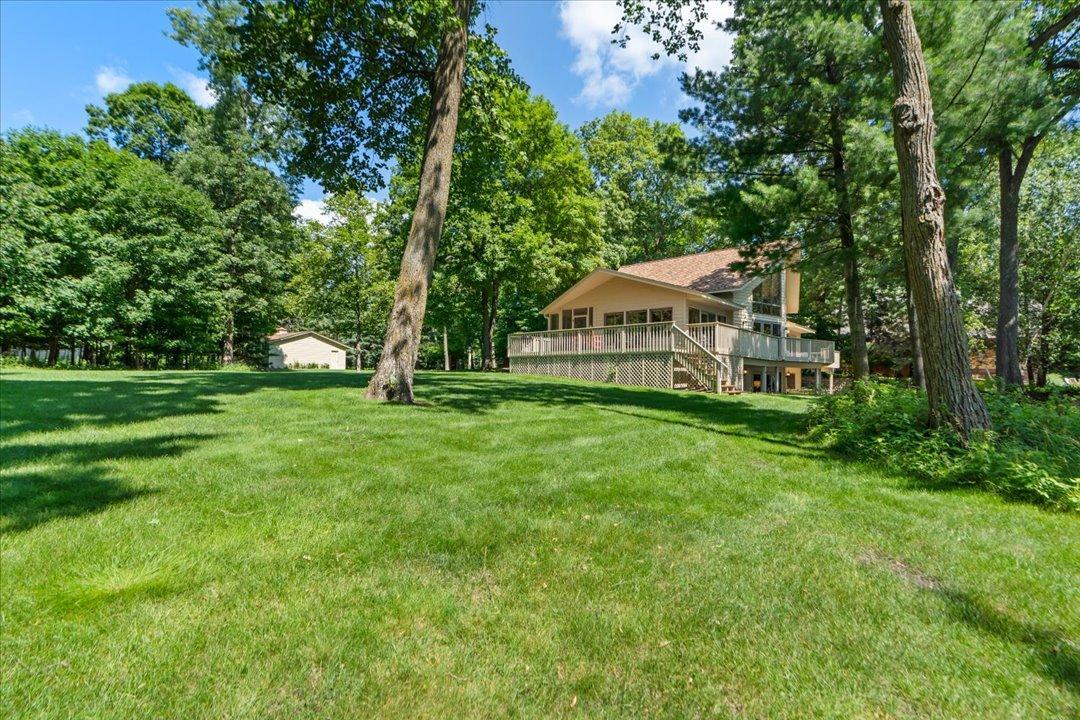 1985 single family home for sale at 8882 Interlachen Road in Lake Shore, MN — 3 bed, 3 bath (photo 53 of 66)