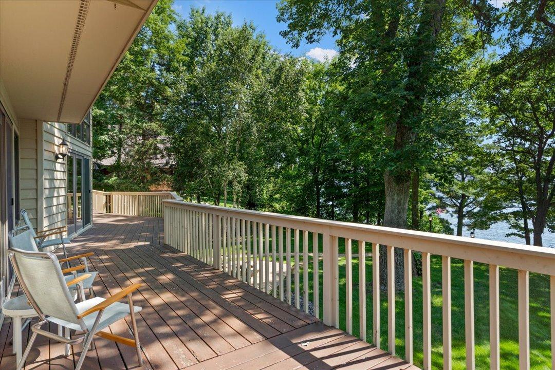 1985 single family home for sale at 8882 Interlachen Road in Lake Shore, MN — 3 bed, 3 bath (photo 55 of 66)