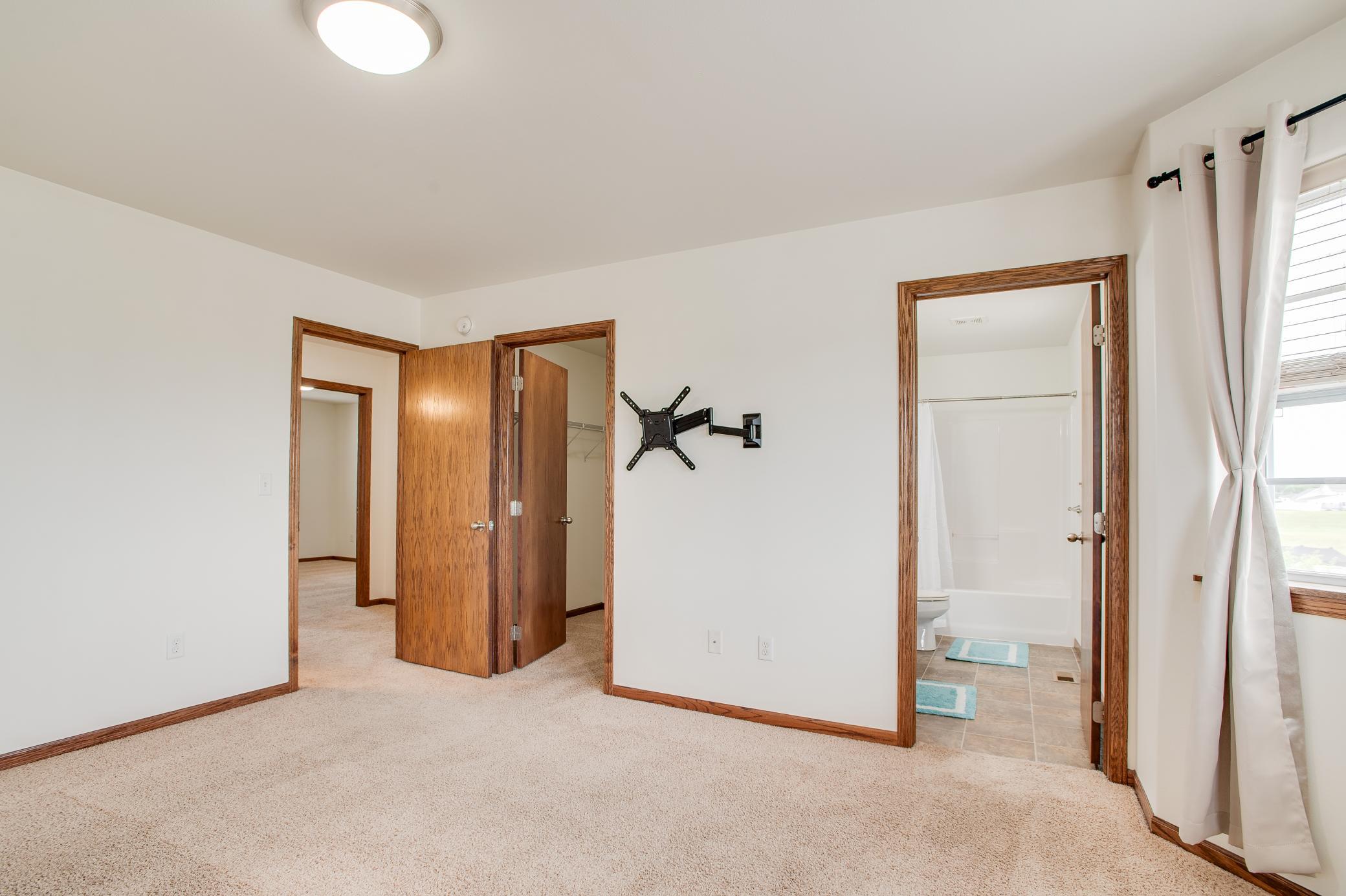 2678 57th Avenue S, Fargo ND 58104 - Photo 19 of 42