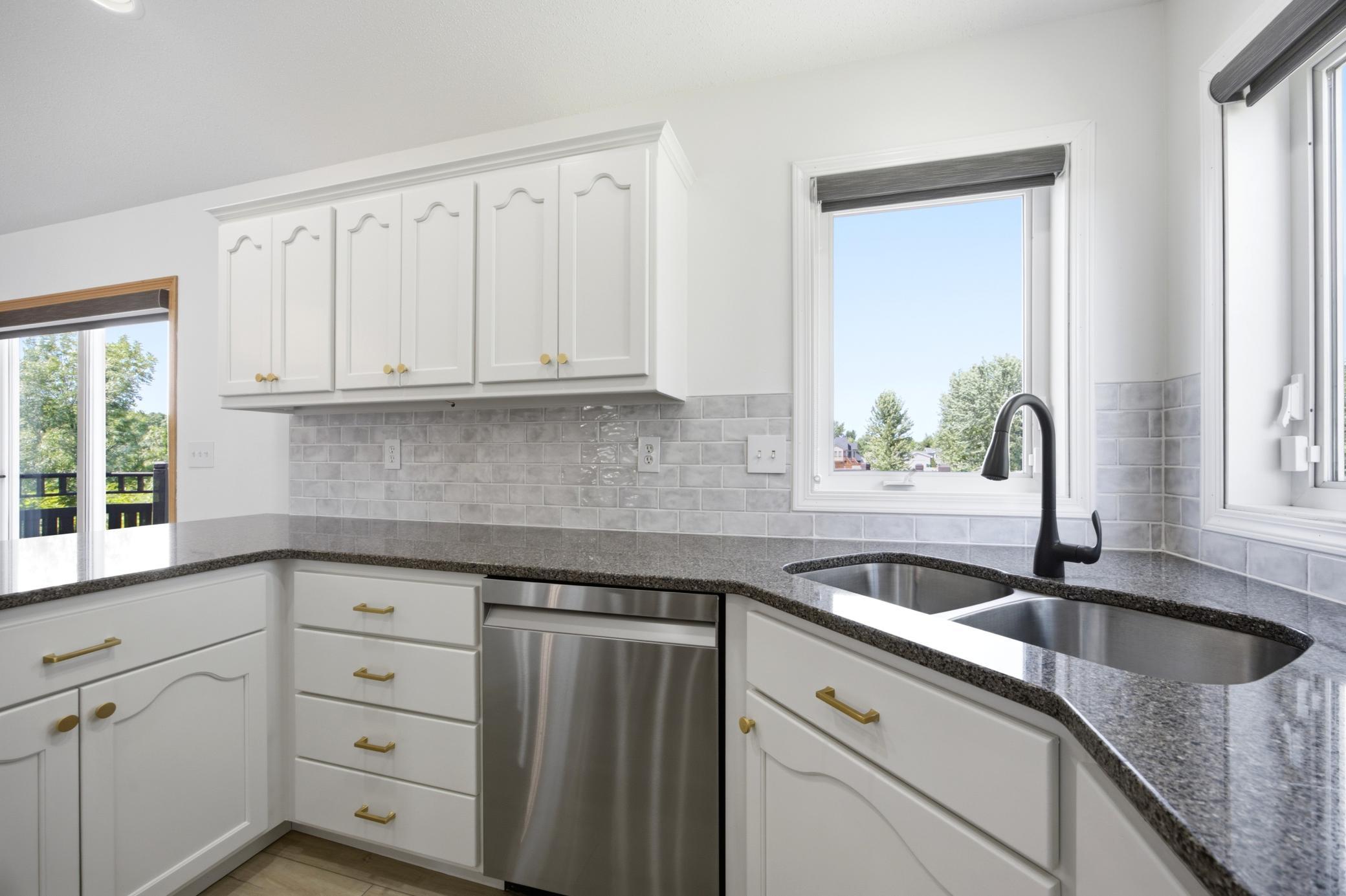 224 Chestnut Drive, Horace ND 58047 - Photo 15 of 56