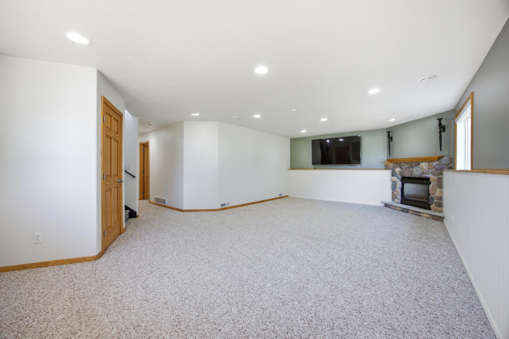 224 Chestnut Drive, Horace ND 58047 - Photo 33 of 56