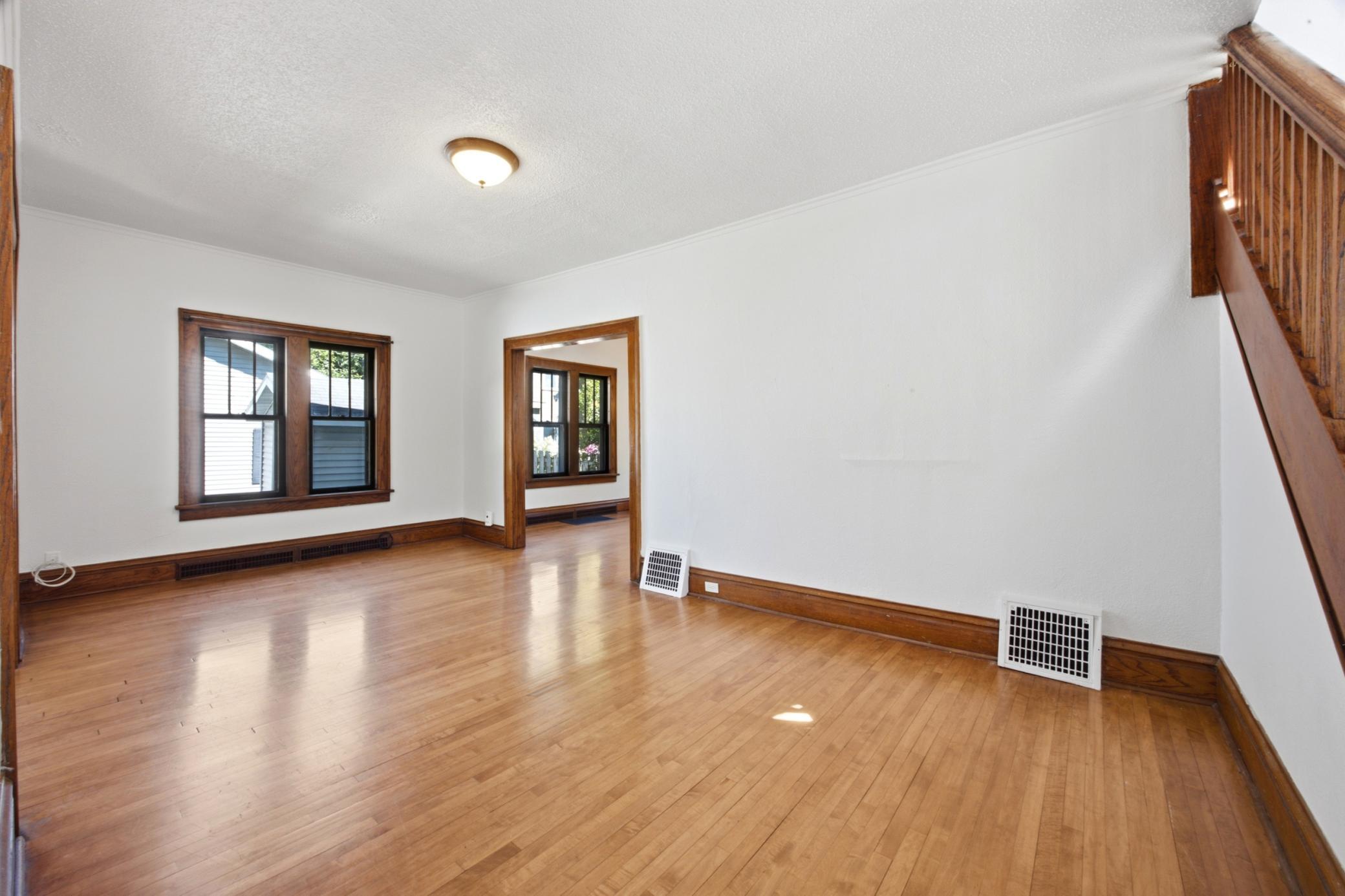 1310 11th Avenue S, Fargo ND 58103 - Photo 5 of 28