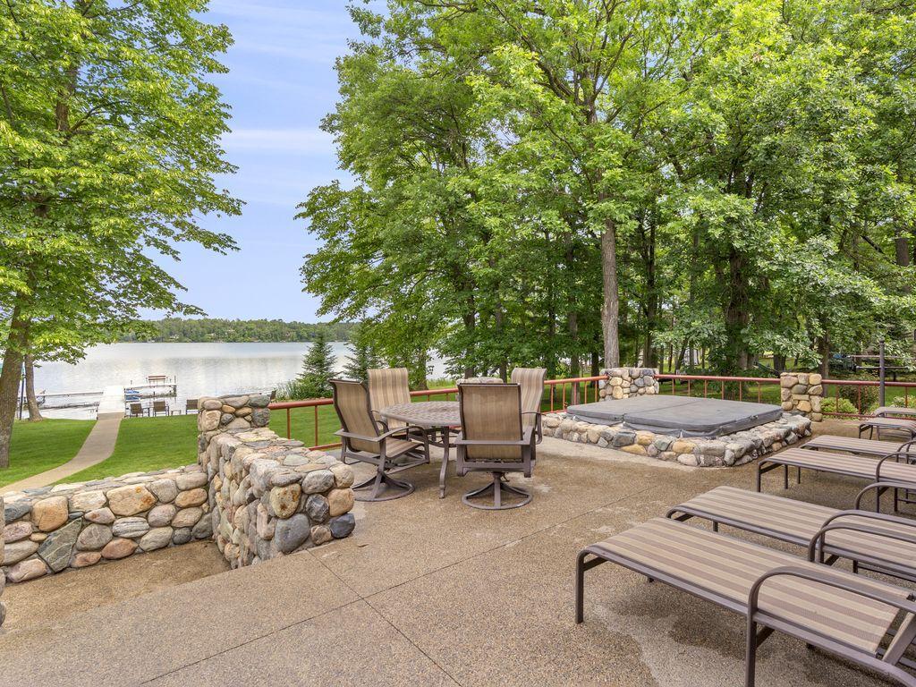 2002 single family home for sale at 17994 Dayspring Drive in Park Rapids, MN — 5 bed, 5 bath (photo 12 of 56)