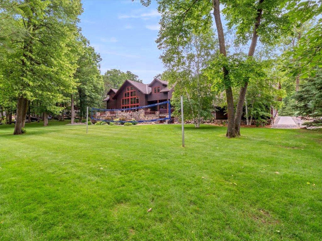 2002 single family home for sale at 17994 Dayspring Drive in Park Rapids, MN — 5 bed, 5 bath (photo 8 of 56)