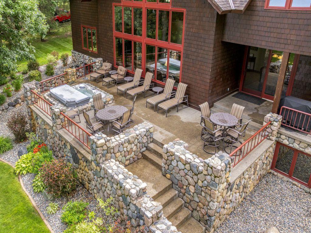 2002 single family home for sale at 17994 Dayspring Drive in Park Rapids, MN — 5 bed, 5 bath (photo 10 of 56)