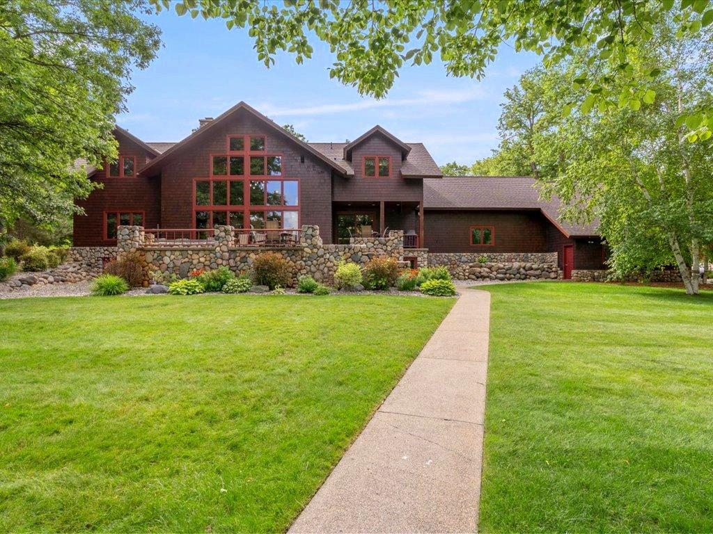 2002 single family home for sale at 17994 Dayspring Drive in Park Rapids, MN — 5 bed, 5 bath (photo 2 of 59)