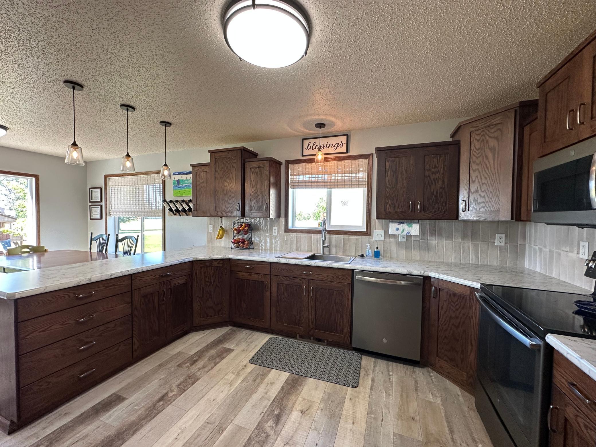 4893 LAVONNE Court S, Fargo ND 58104 - Photo 14 of 46