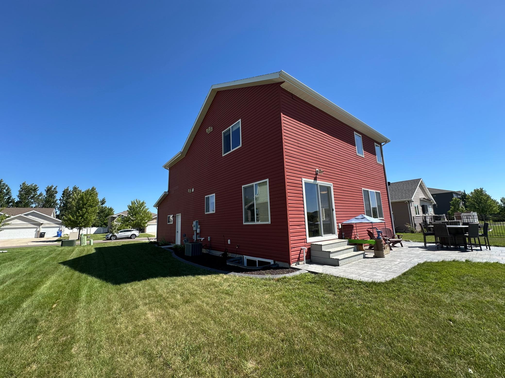 4893 LAVONNE Court S, Fargo ND 58104 - Photo 38 of 46