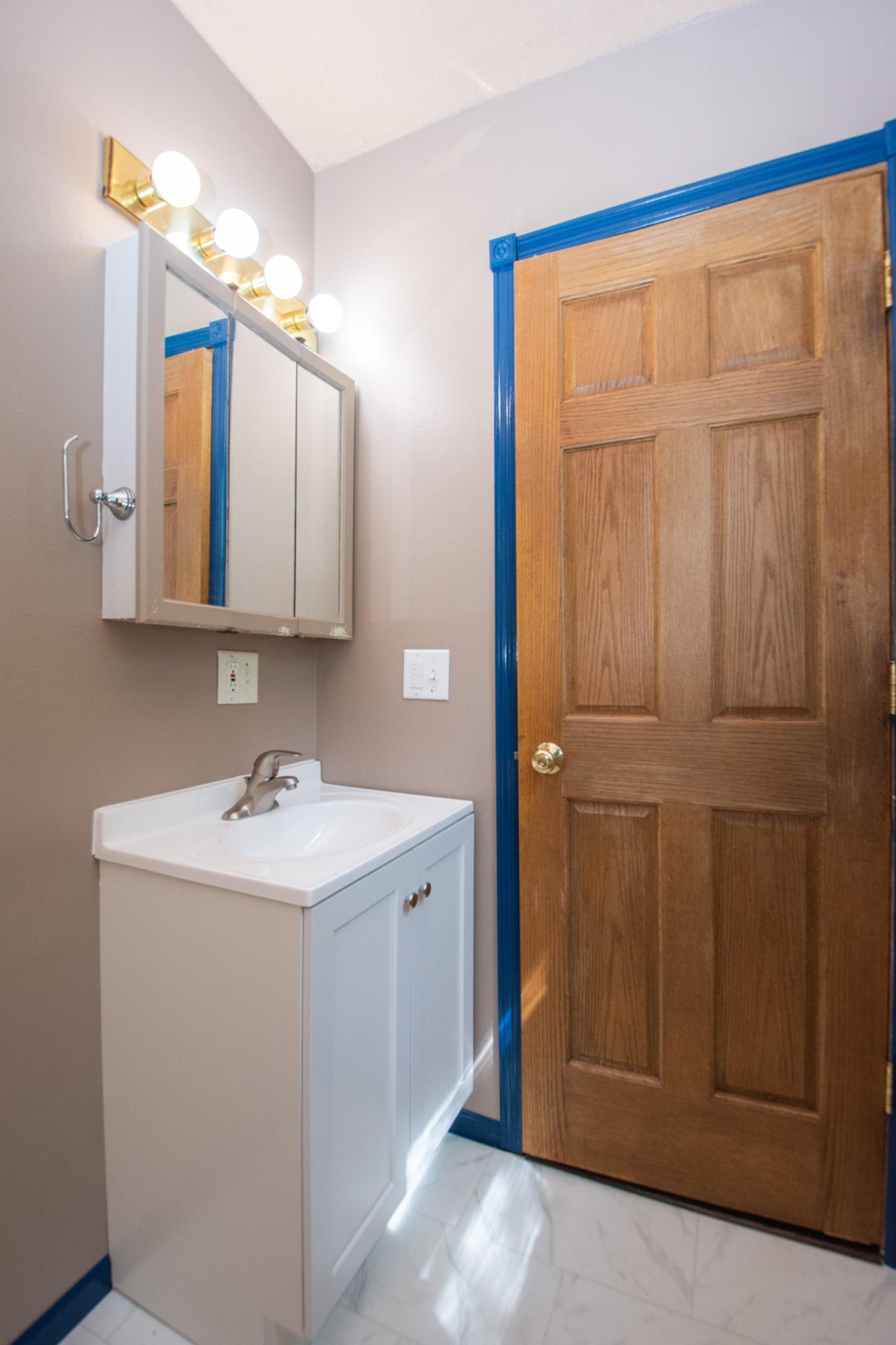 1917 single family home for sale at 1340 4th Avenue N in Fargo, ND — 2 bed, 1 bath (photo 19 of 29)