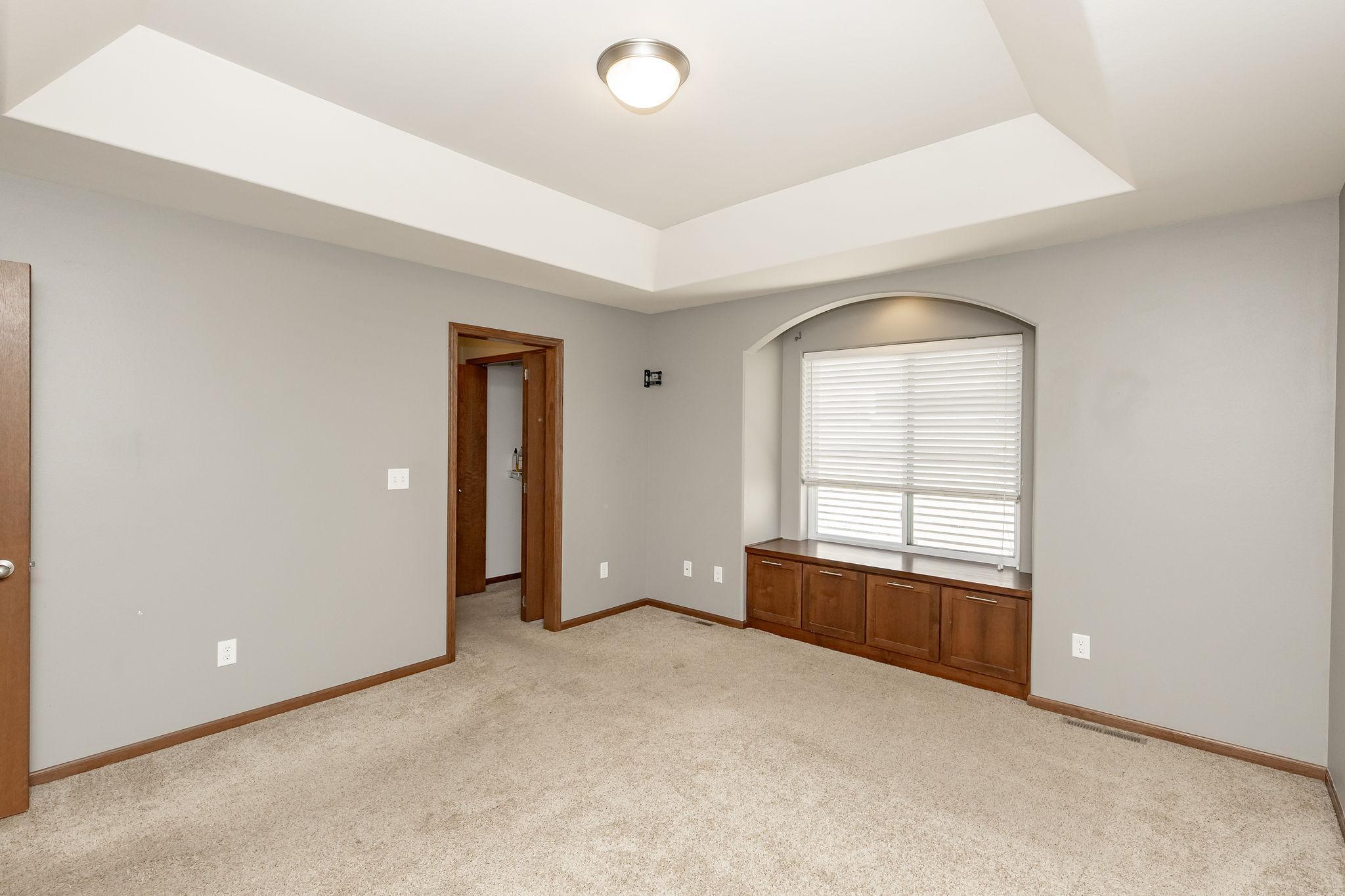 2012 single family home for sale at 4017 9th Street S in Moorhead, MN — 3 bed, 2 bath (photo 21 of 53)